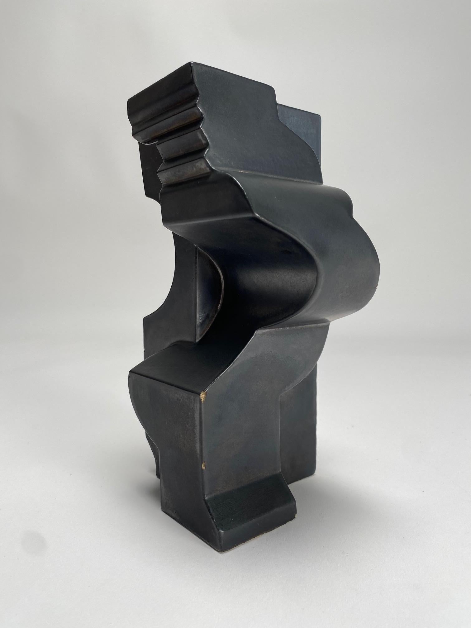 Nino Caruso, Abstrakte Skulptur aus glasierter Keramik, Italien, 1974 (Italienisch) im Angebot