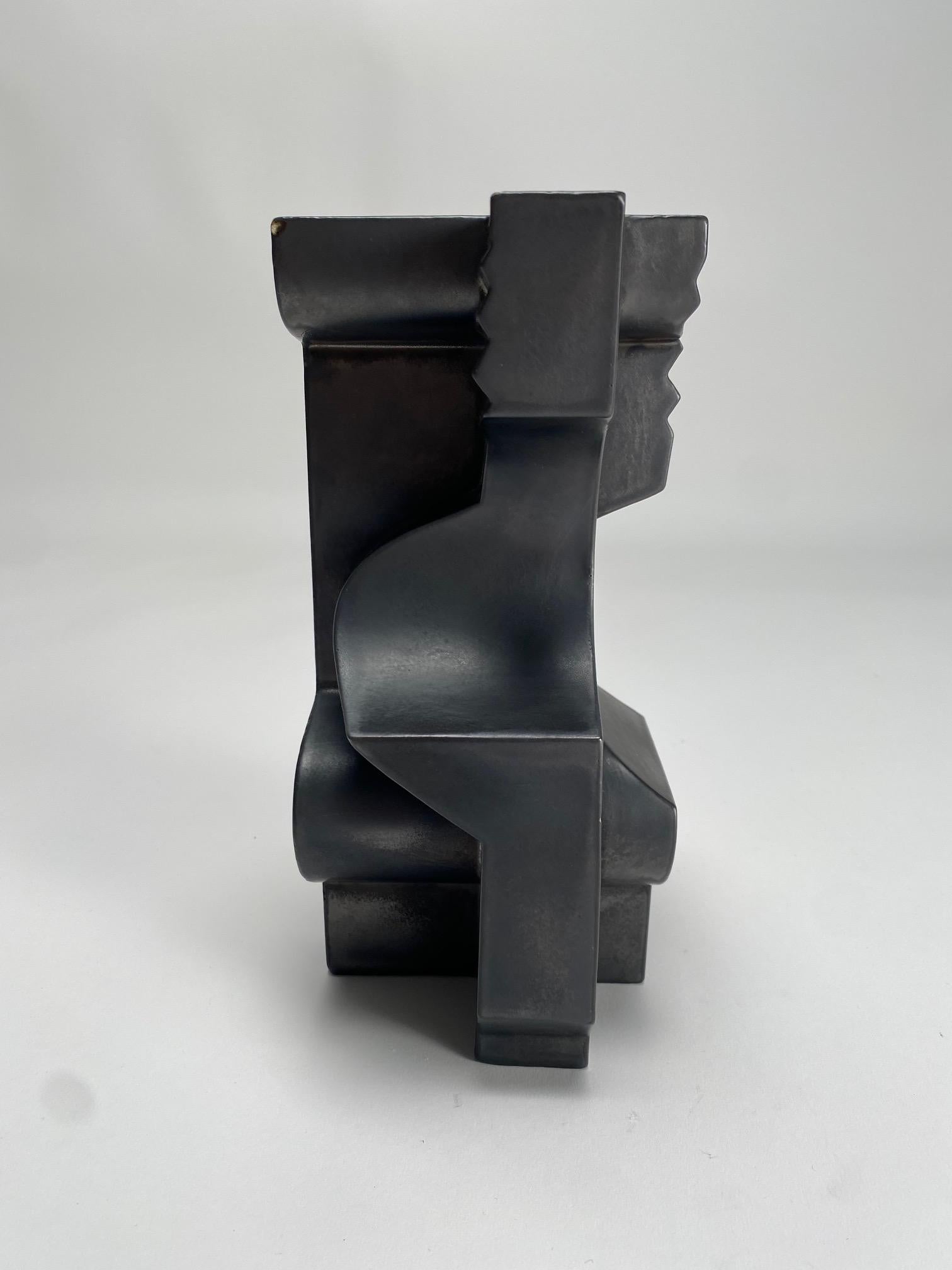 Sculpture abstraite en céramique émaillée de Nino Caruso, Italie, 1974 Bon état - En vente à Argelato, BO
