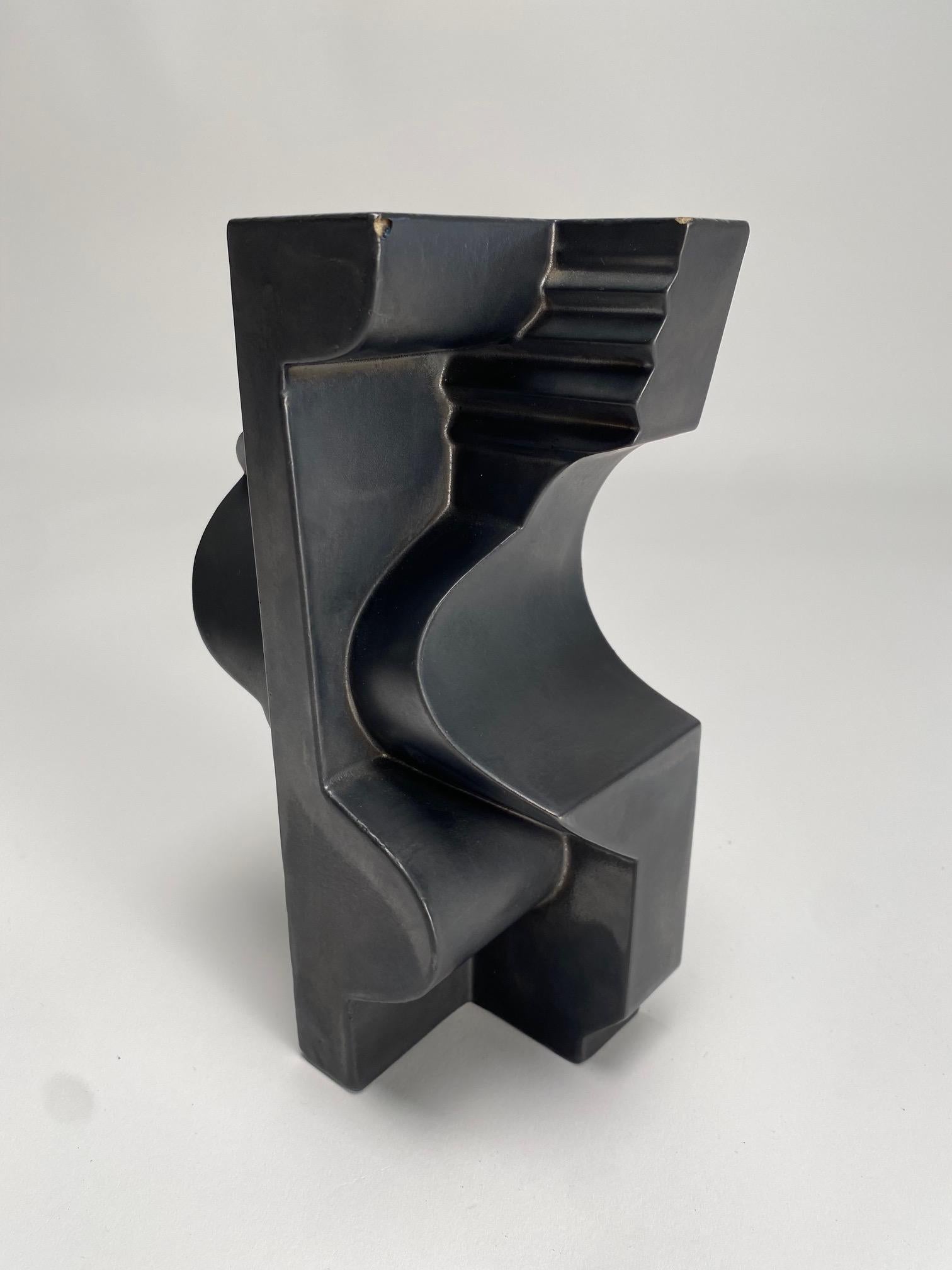 Céramique Sculpture abstraite en céramique émaillée de Nino Caruso, Italie, 1974 en vente