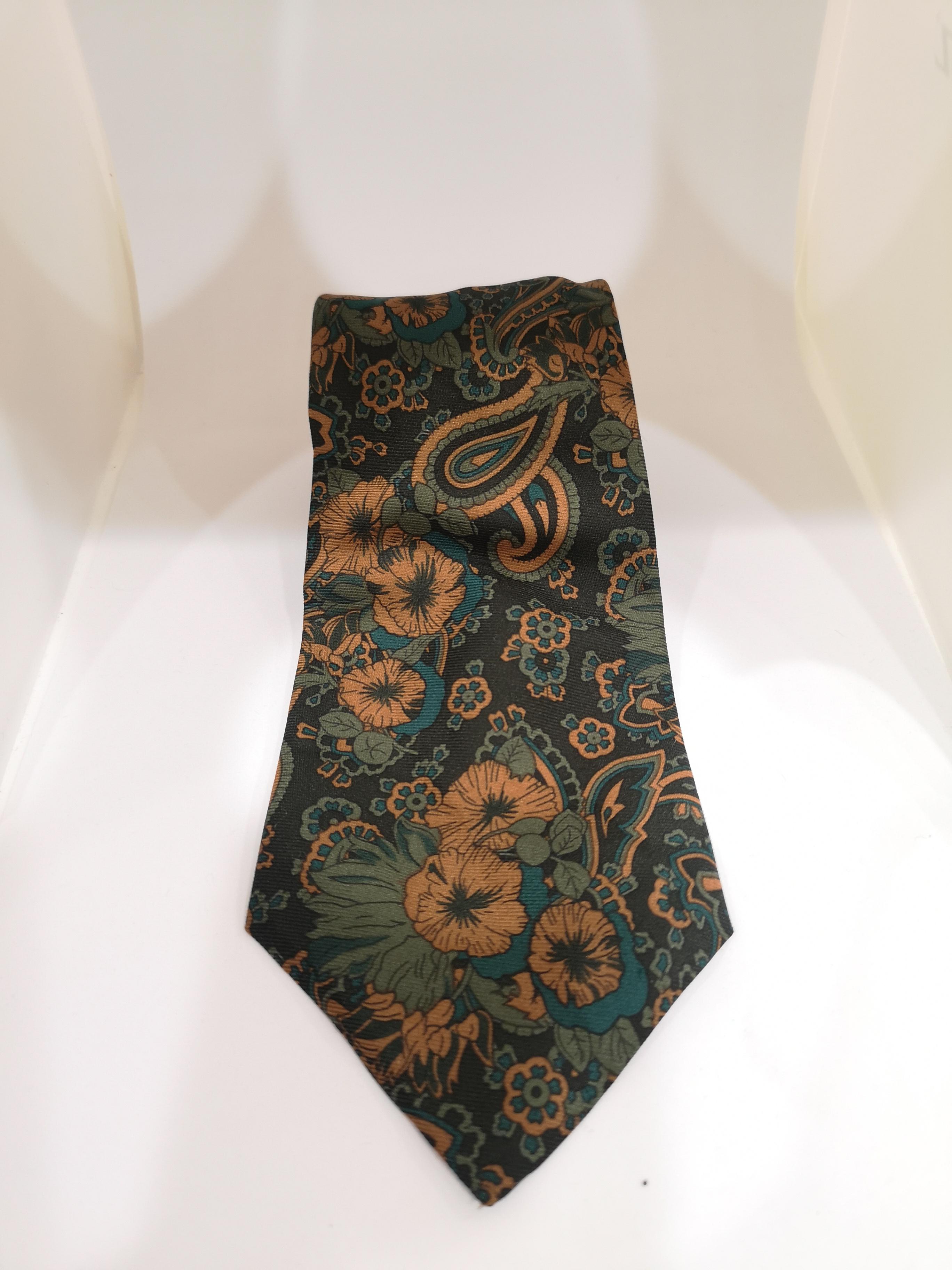Nino Salzano multicoloured silk tie
totally made in italy