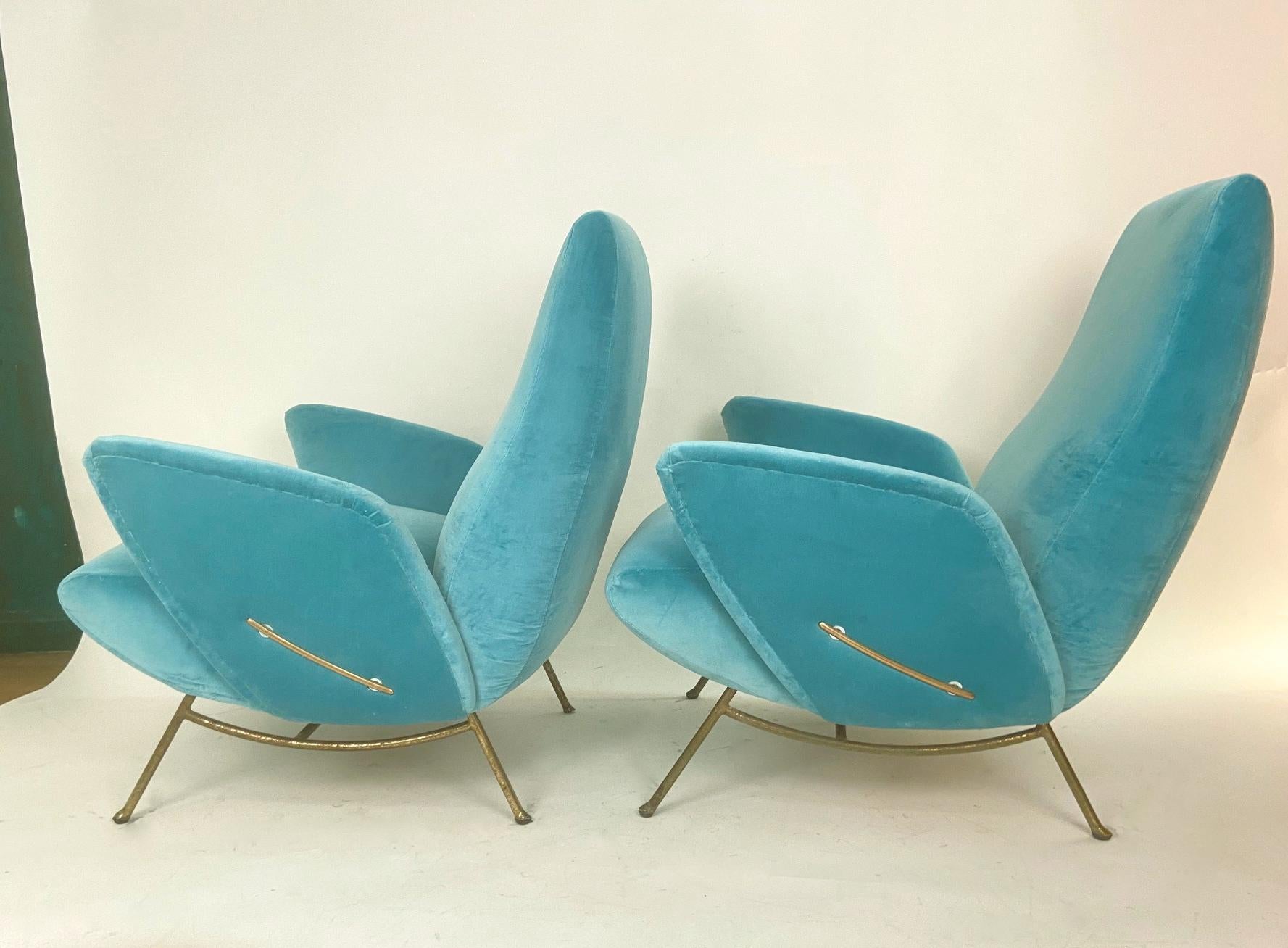 Nino Zoncada Italian Mid-Century Modern Pair of Turquoise Blue Armchairs, 1950 In Good Condition In Madrid, ES