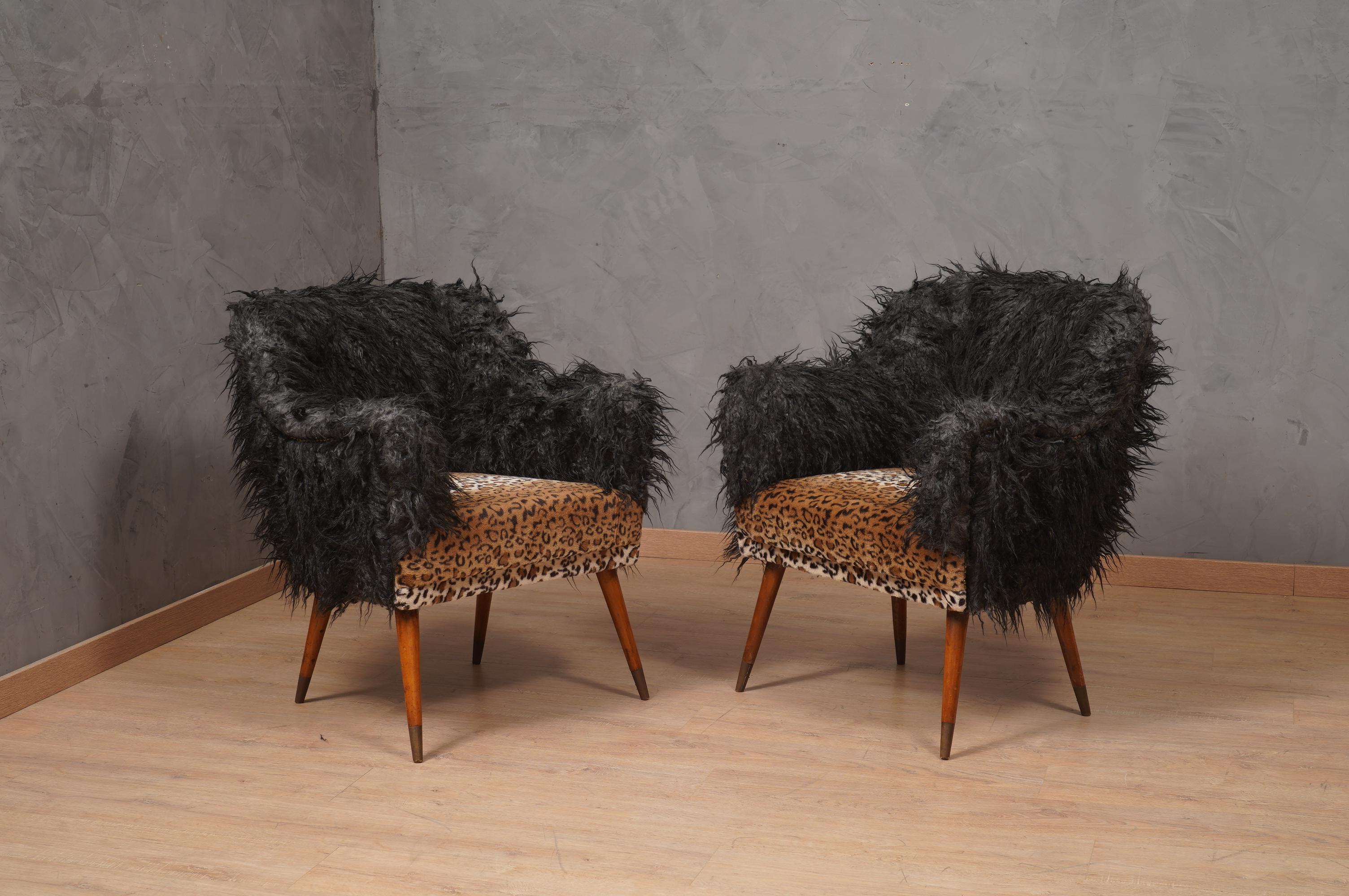 Velvet Nino Zoncada Prod. Cassina Fabric Wood and Brass Mid-Century Arm Chair, 1960 For Sale