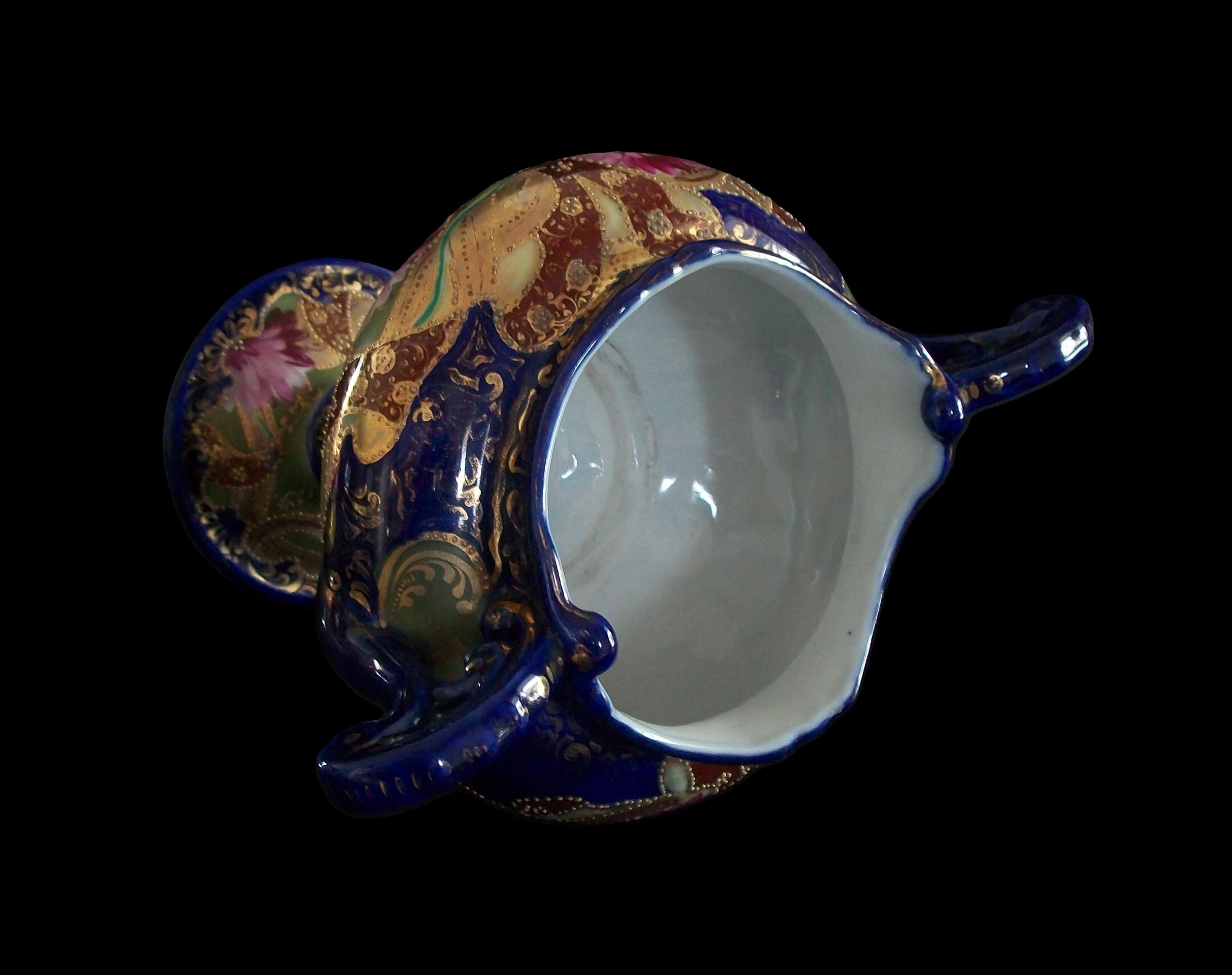 NIPPON - Art Nouveau Hand Painted & Gilded Ceramic Planter / Vase - Circa 1920 For Sale 14