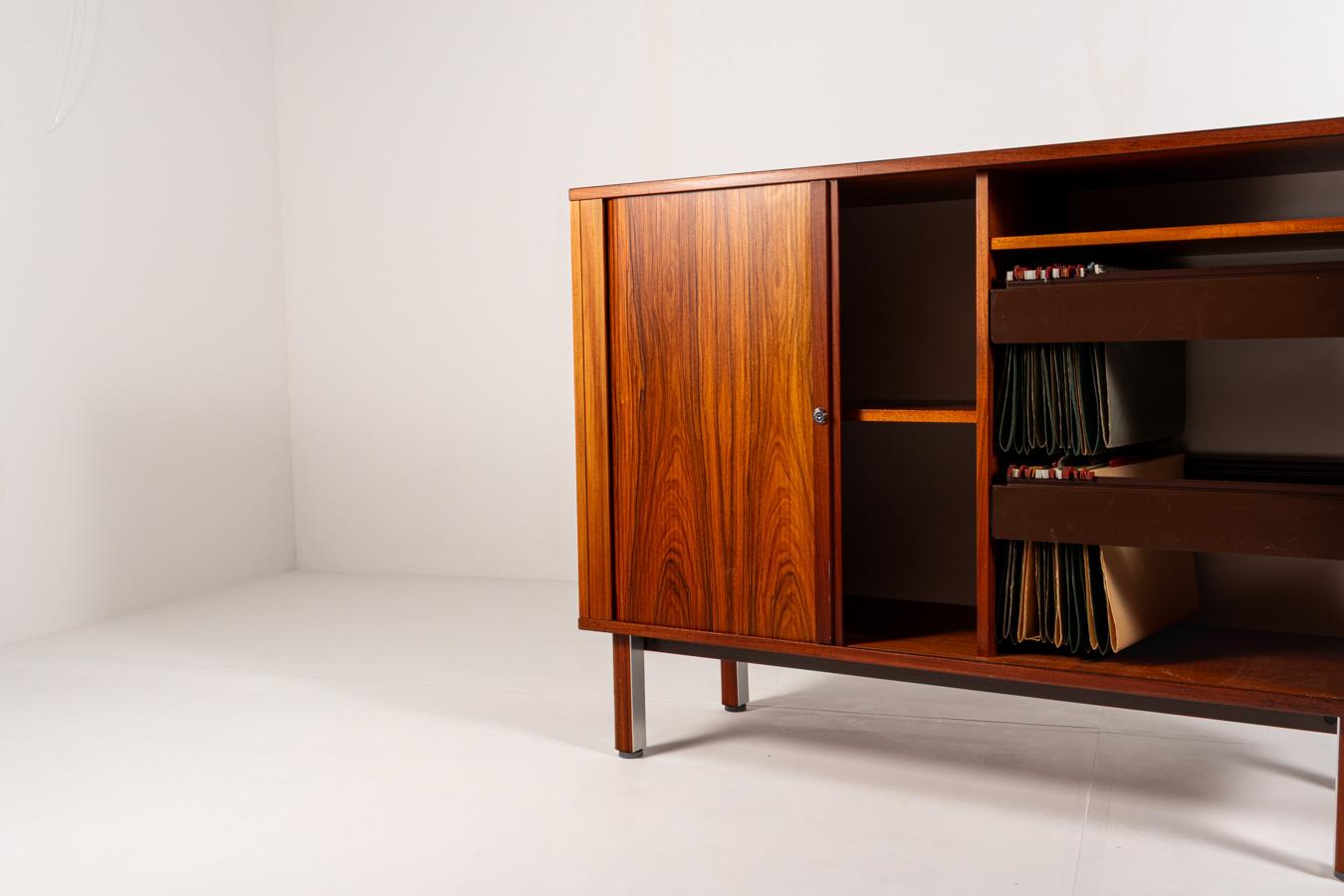 Mid-20th Century NIPU Danish Rosewood Cabinet – Mid-Century Modern Design For Sale