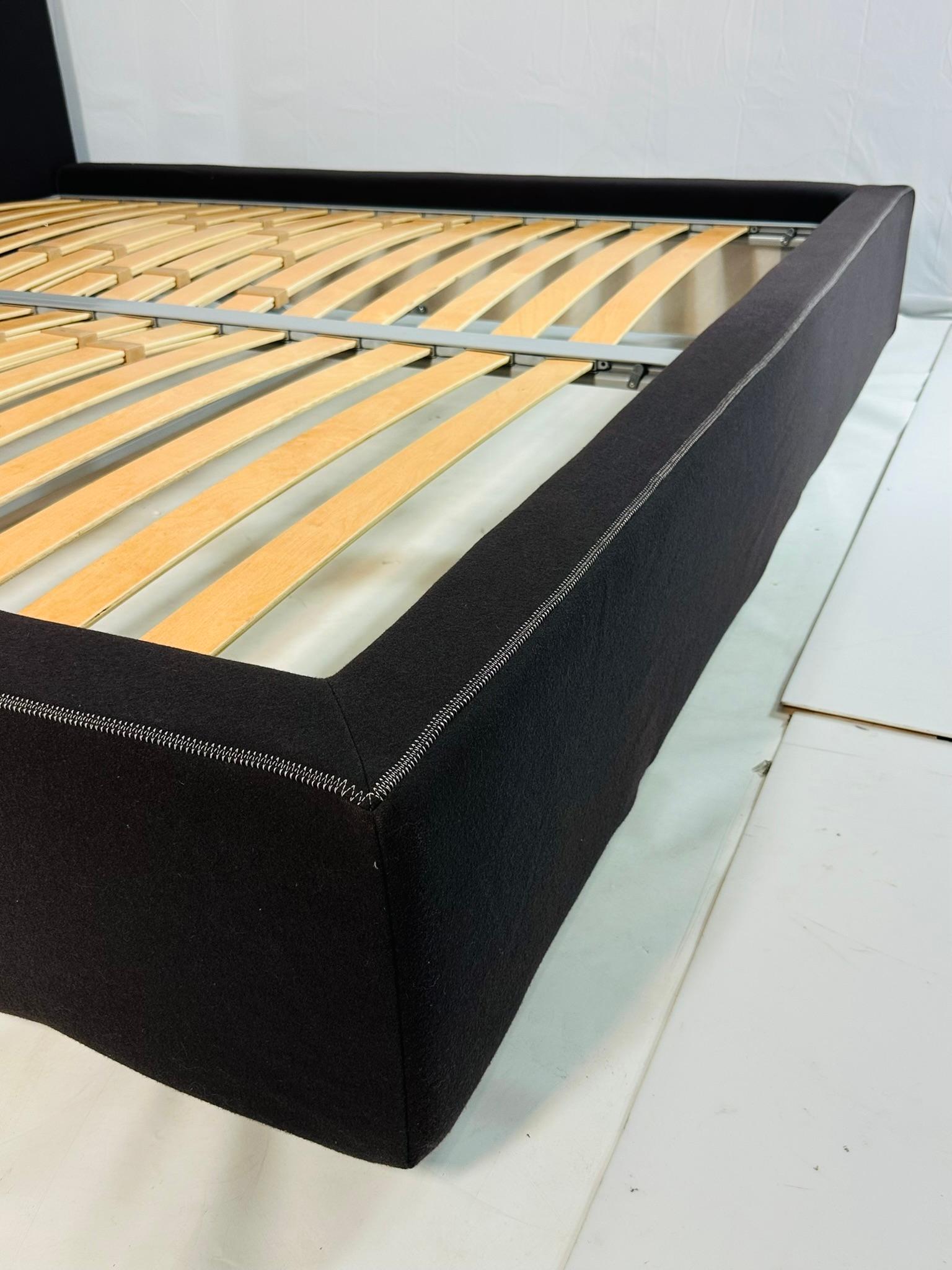 Nirvana King Size Bed by Emaf Progetti for Zanotta, Made in italy. For Sale 8
