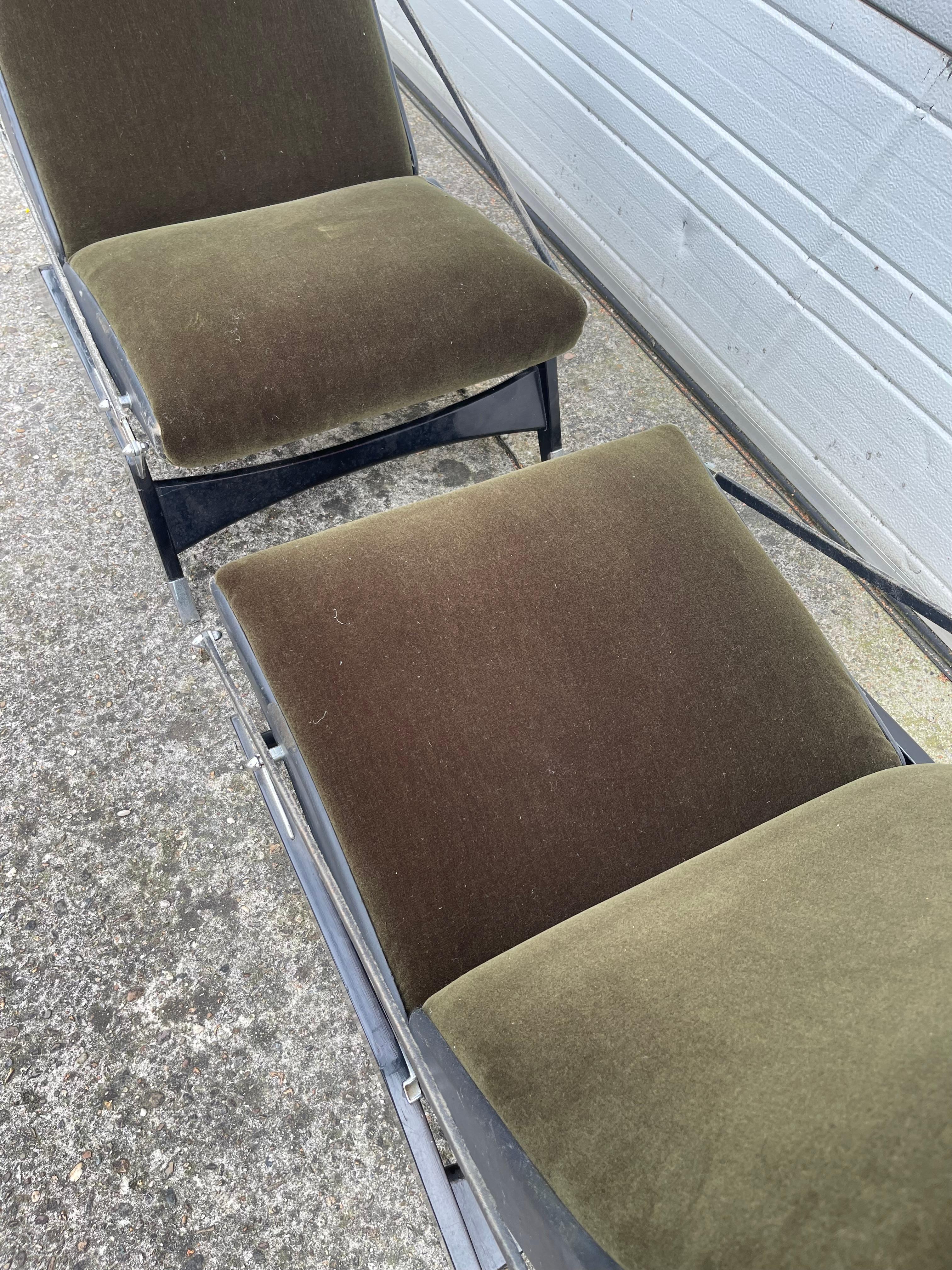 Nis century Italian design armchairs In Good Condition For Sale In Oosterbeek, NL