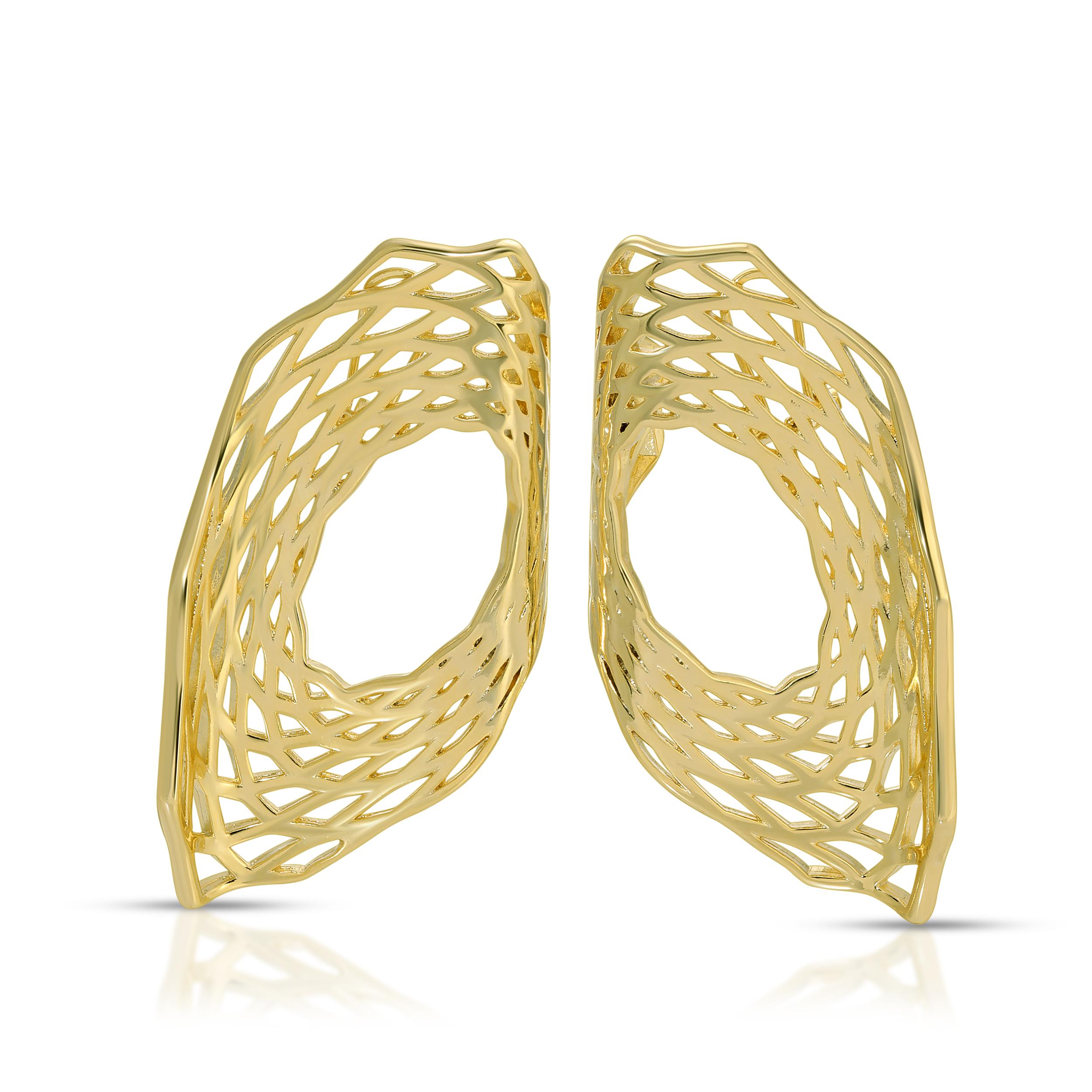 Who says geometry has to be perfect? The Nisa folded Earrings are proof that breaking the rules can be fun - and stylish! These earrings feature a geometric pattern that's been perfectly drawn, but then twisted or folded to create a whole new form.