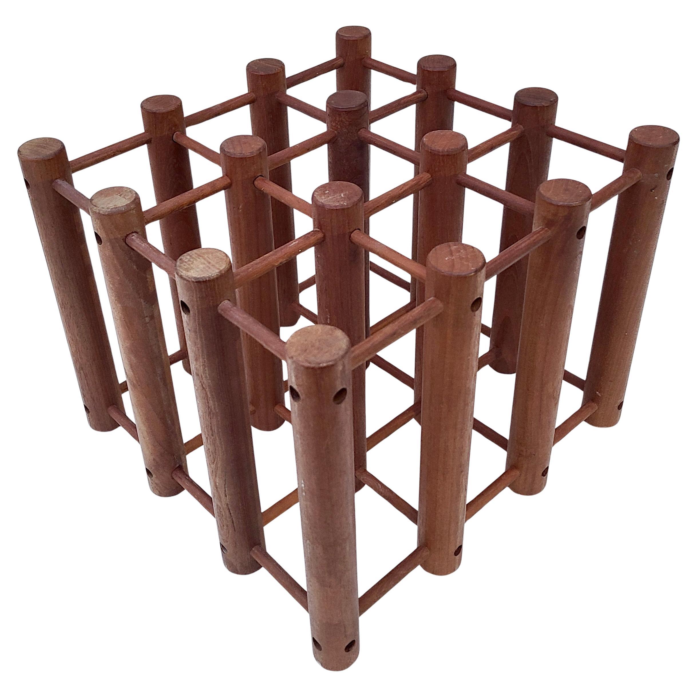 Nissen Langaa Danish Modern Midcentury Teak Twelve Bottle Wine Rack or Holder In Good Condition For Sale In Fraser, MI