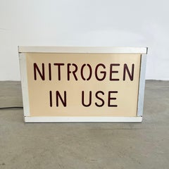 Leuchtschild „Nitrogen In Use“, 1970er Jahre, USA