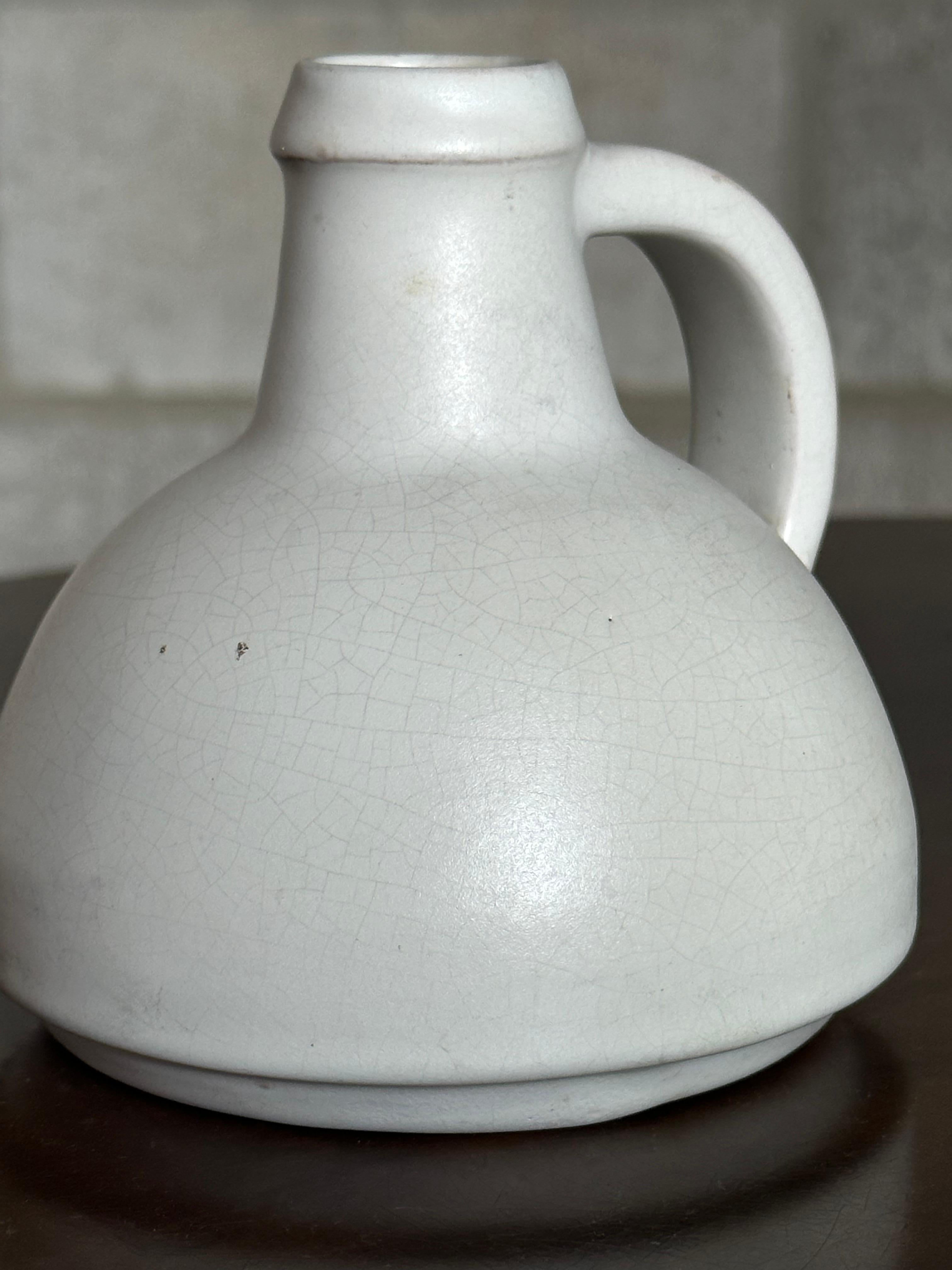 Mid-Century moderno Vasi brocca Nittsjö con manico, Svezia - una coppia in vendita