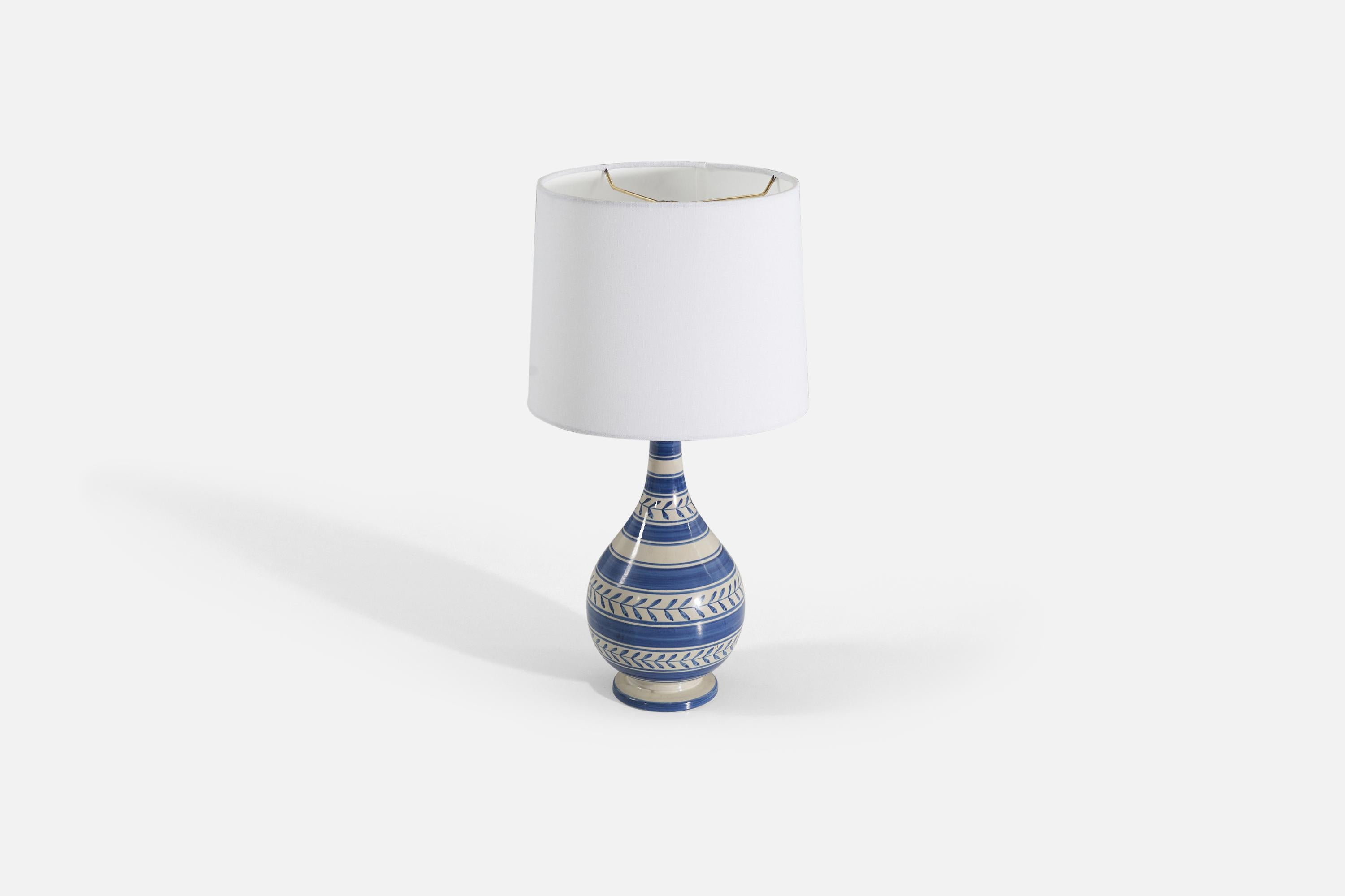 Nittsjö, Table Lamp, Blue and White-Glazed Ceramic, Sweden, 1940s In Good Condition In High Point, NC