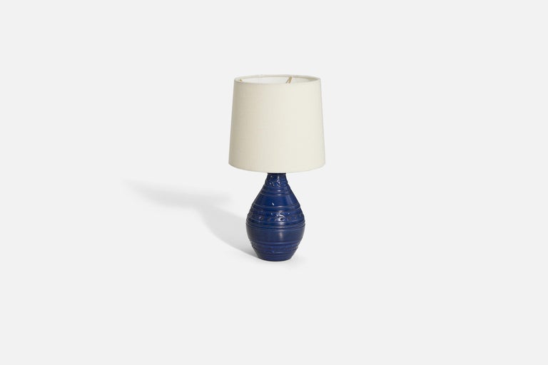 Scandinavian Modern Nittsjö, Table Lamp, Blue-Glazed Earthenware, Sweden, 1940s For Sale