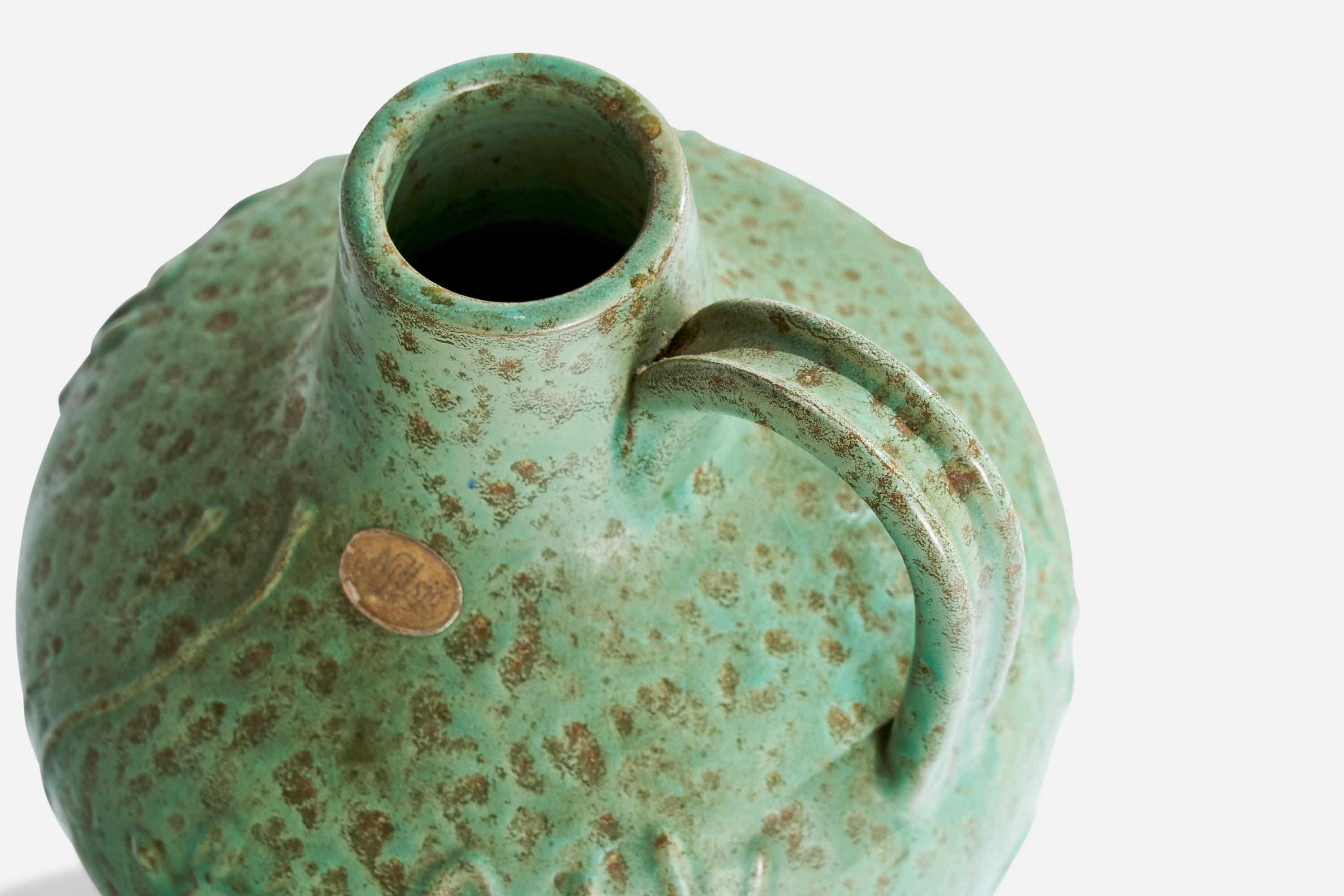 Nittsjö, vase, céramique, Suède, années 1930 Bon état - En vente à High Point, NC