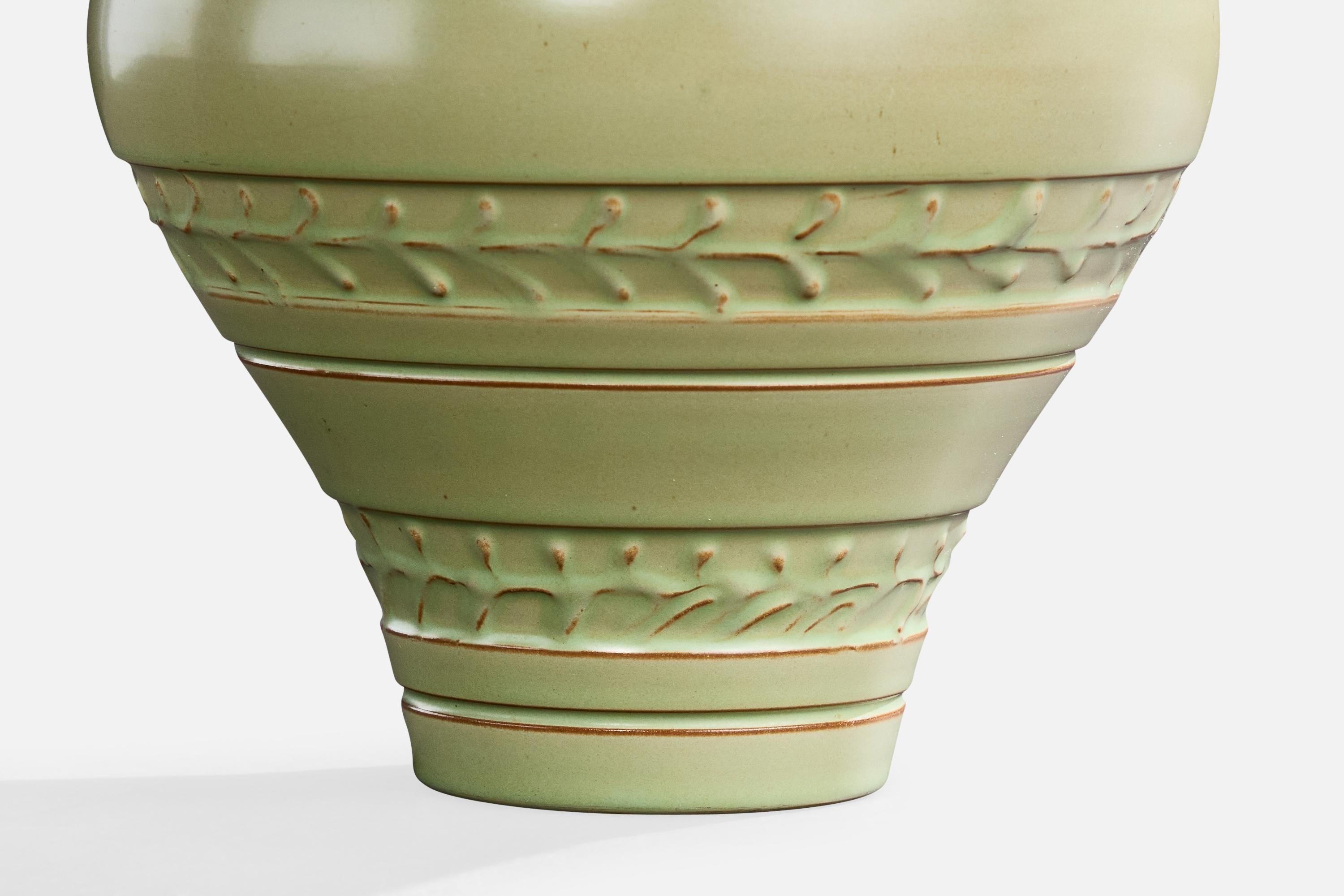 Milieu du XXe siècle Nittsjö, vase, céramique, Suède, années 1930 en vente