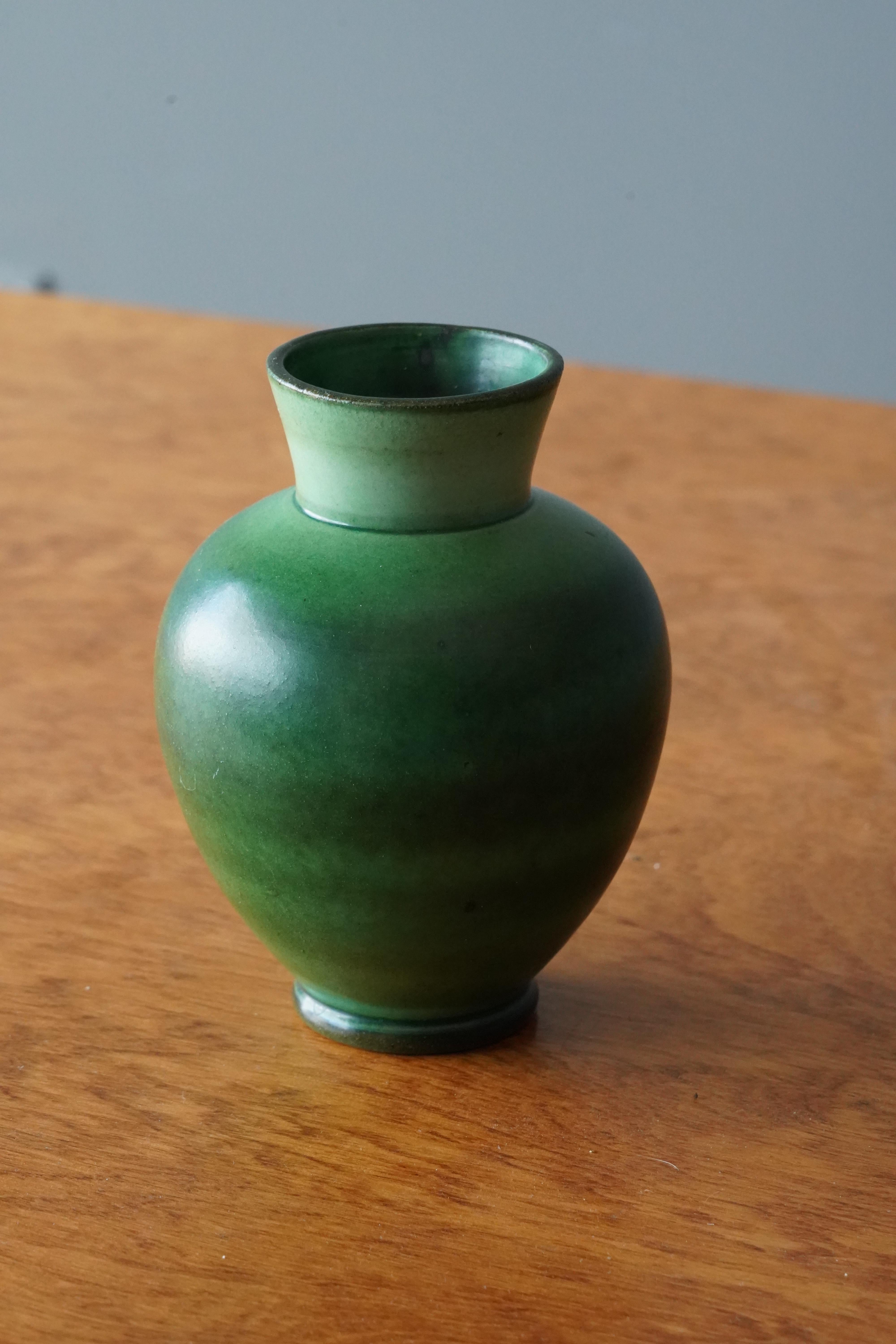 Scandinavian Modern Nittsjö, Vase, Green Glazed Earthenware, Sweden, 1940s