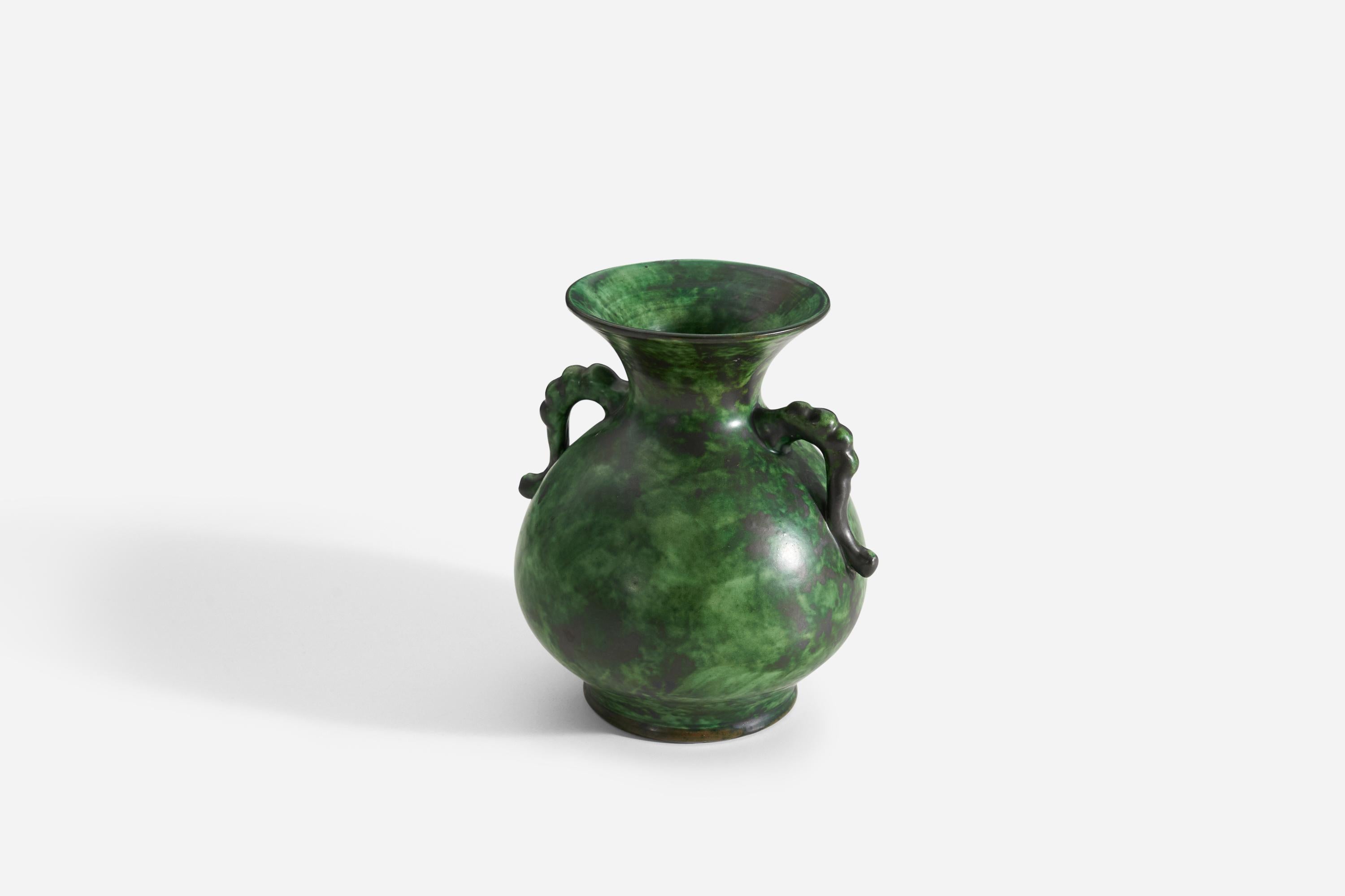 Scandinavian Modern Nittsjö, Vase, Green Glazed Earthenware, Sweden, 1940s For Sale