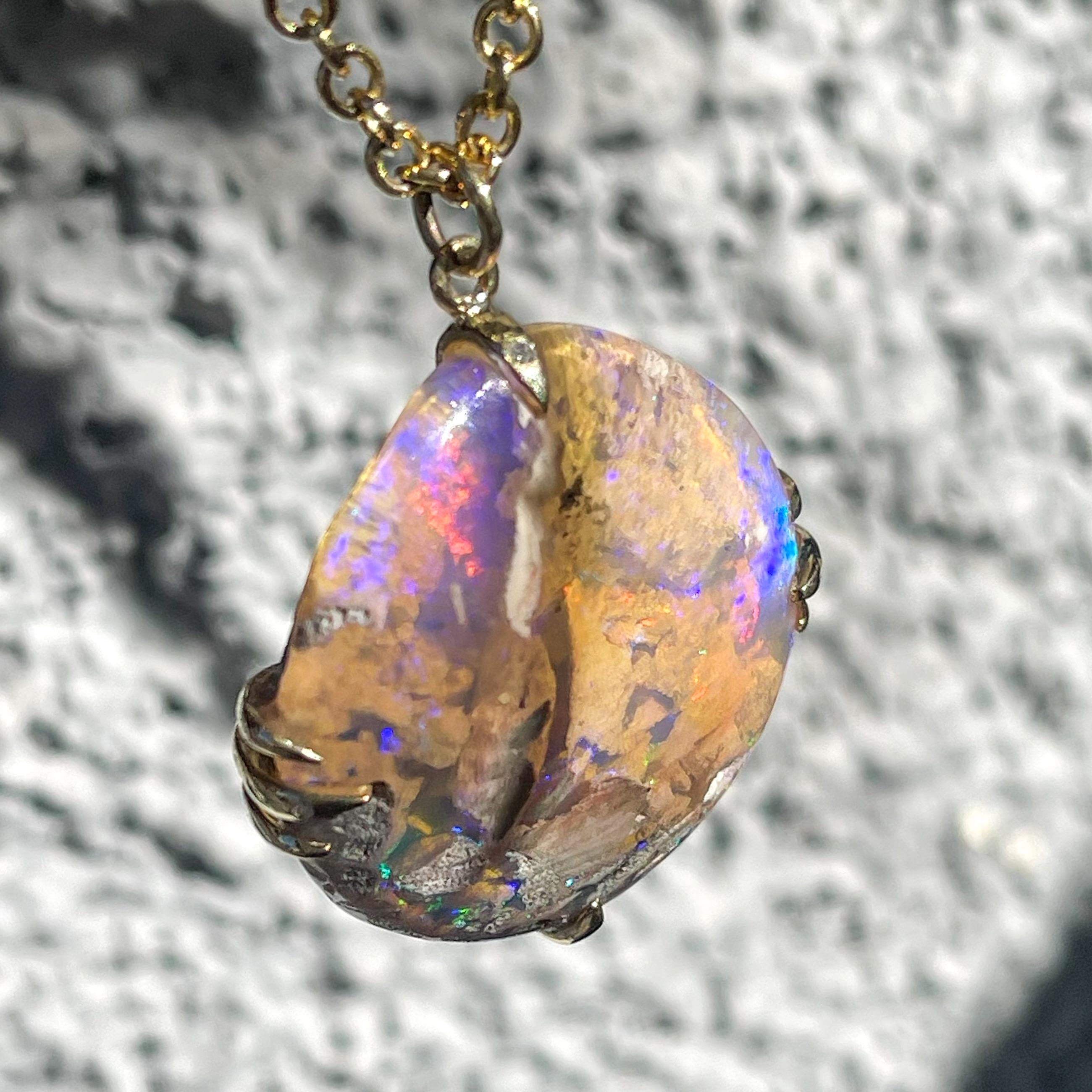 NIXIN Jewelry A Walk on the Moon Australian Opal Necklace in Gold with Diamonds In New Condition In Los Angeles, CA