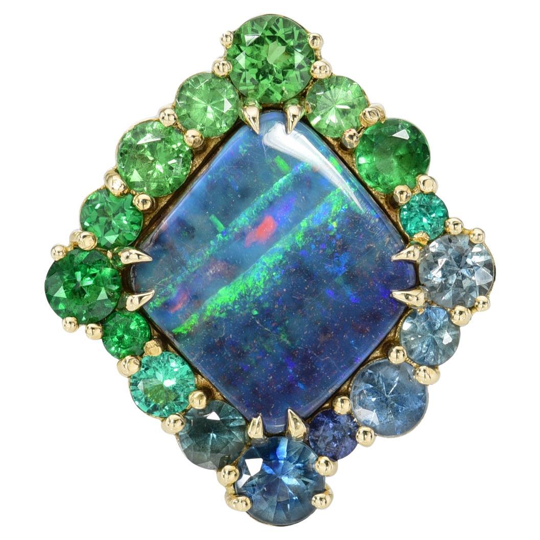 NIXIN Jewelry Argyle Allure australischer Opalring mit Saphir, Smaragd und Granat