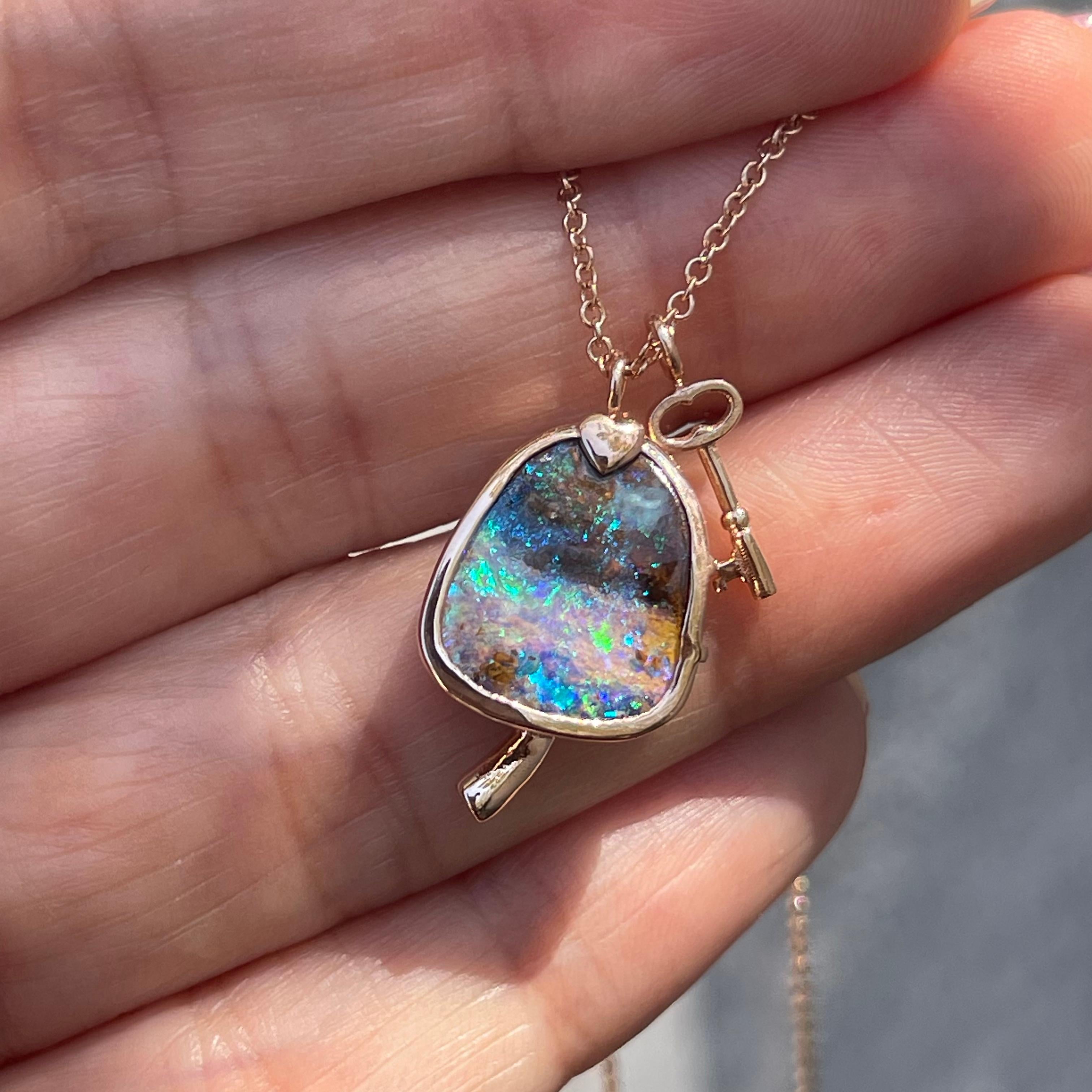 Brilliant Cut NIXIN Jewelry Magic Mushroom Australian Opal Necklace with Emerald in Rose Gold For Sale