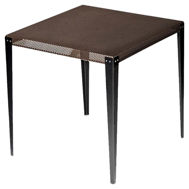Table carrée "Nizza" à plateau en acier perforé verni cuivré par Moroso, Diesel