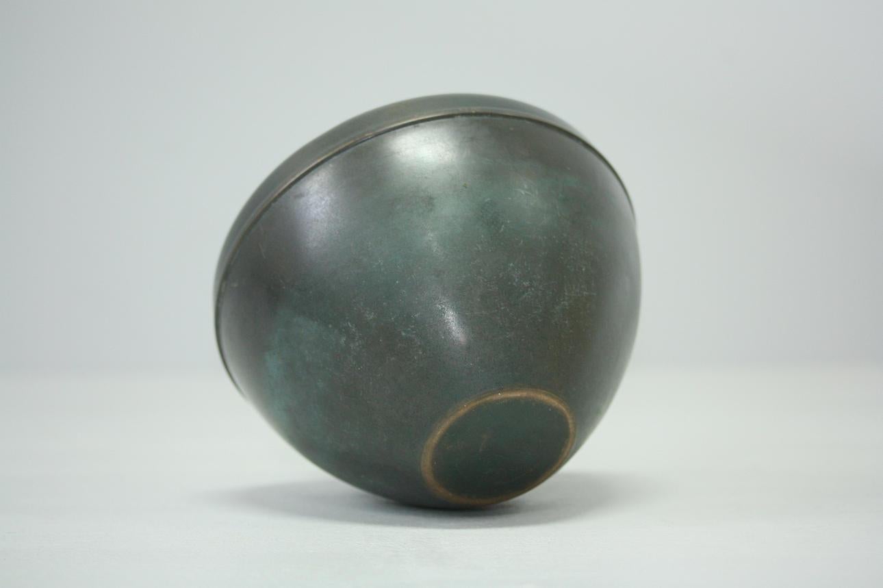 Suédois Vase en bronze suédois N&J - Début 30ème siècle Art Déco en vente
