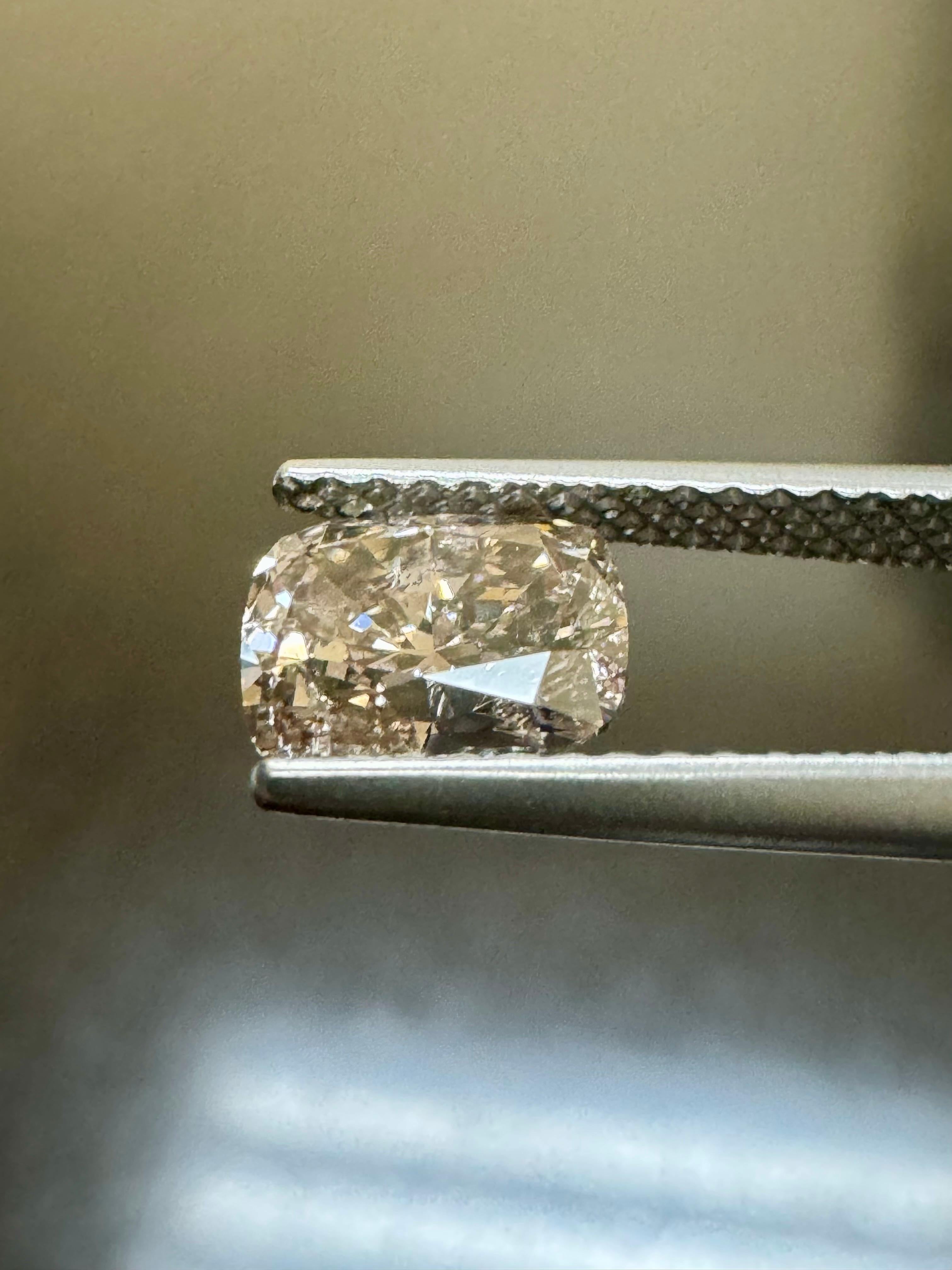 Diamante talla cojín marrón rosado fantasía de 1,06 quilates certificado por el GIA Corte cojín