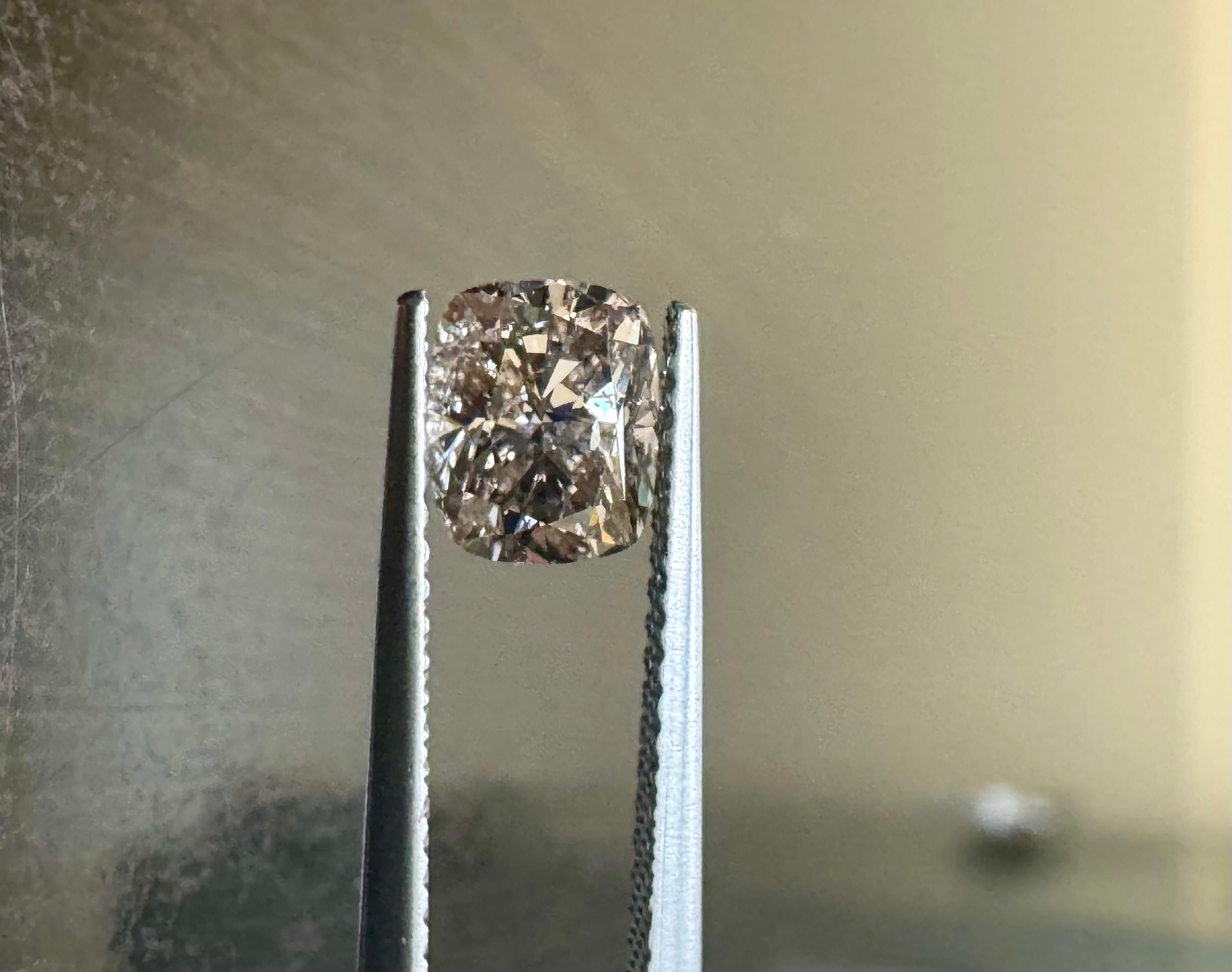 Diamante talla cojín marrón rosado fantasía de 1,06 quilates certificado por el GIA 1