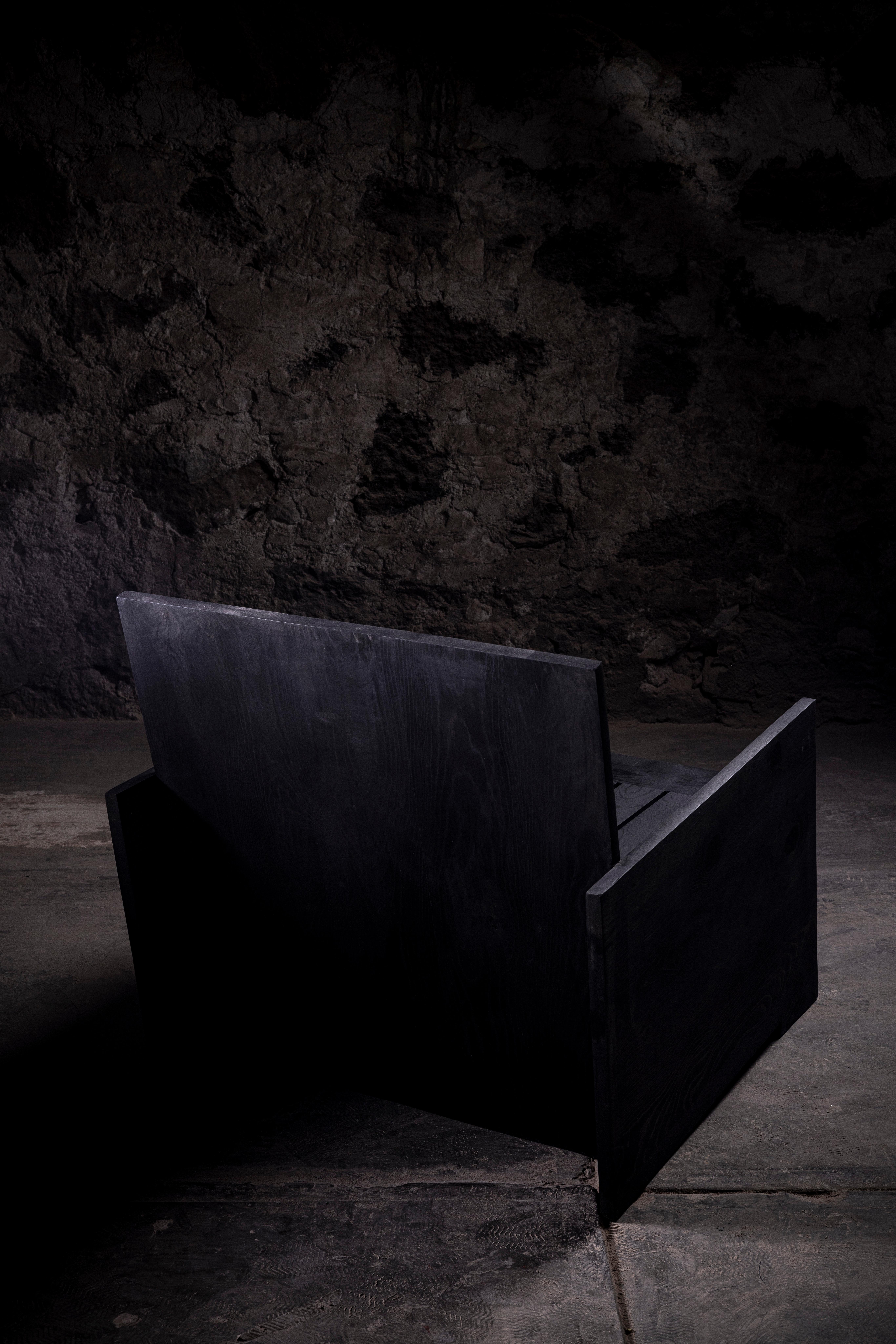 Mexicain Chaise longue NM en pin noir massif par No Age Studio en vente