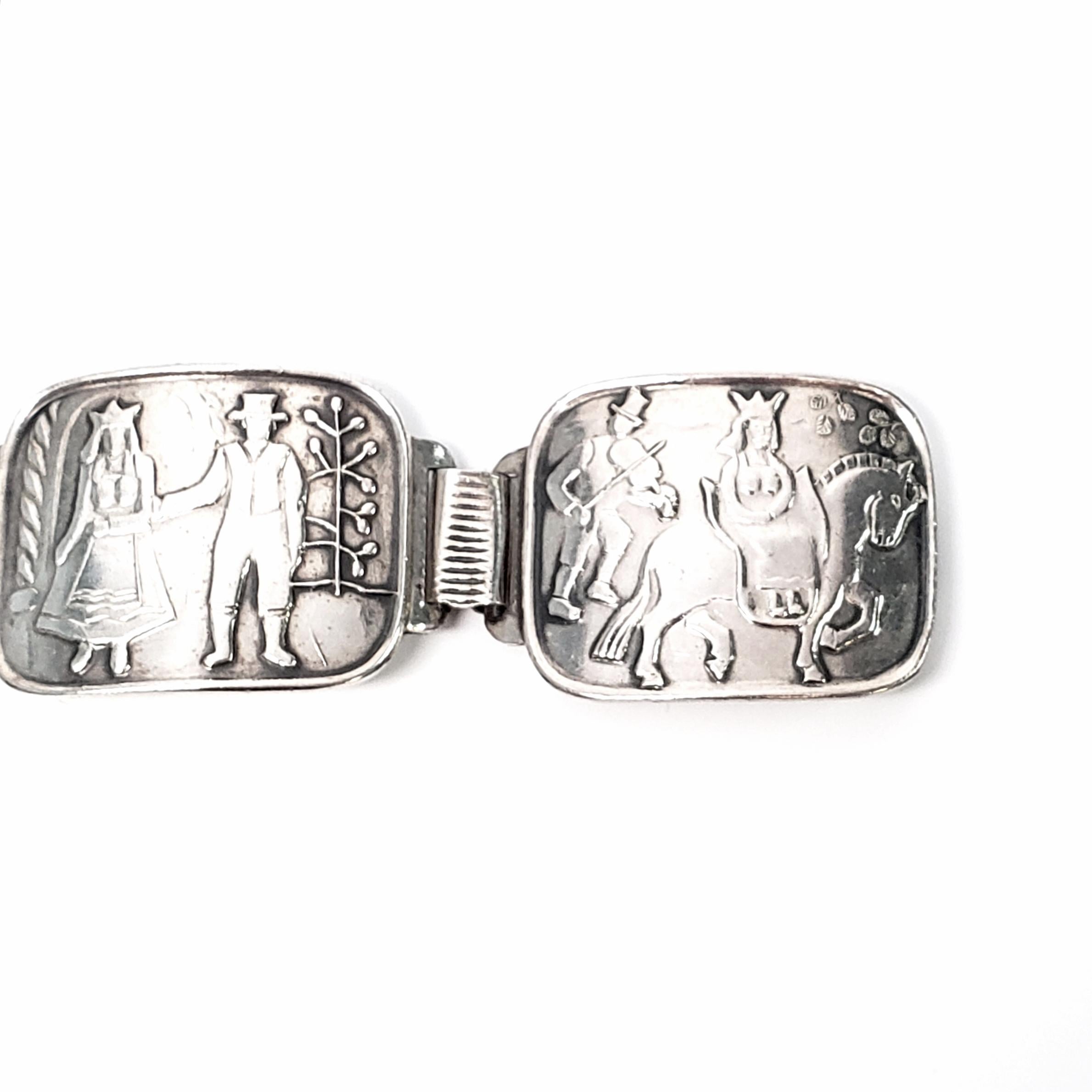 NM Thune Norway Sterling Silver Marriage Scenes Panel Bracelet In Good Condition For Sale In Washington Depot, CT