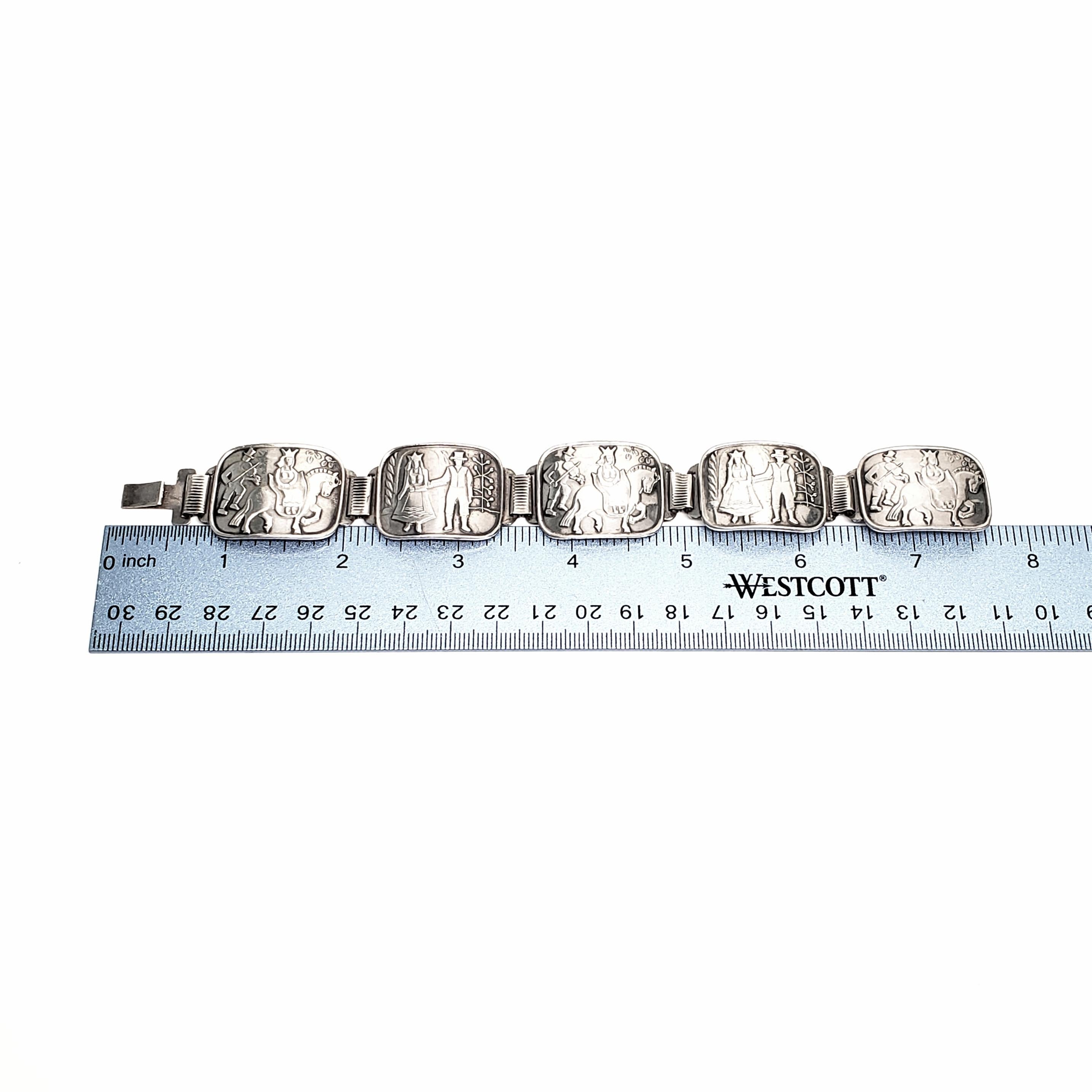 NM Thune Norwegen Sterlingsilber Armband mit Hochzeits-Szenentafeln im Angebot 5