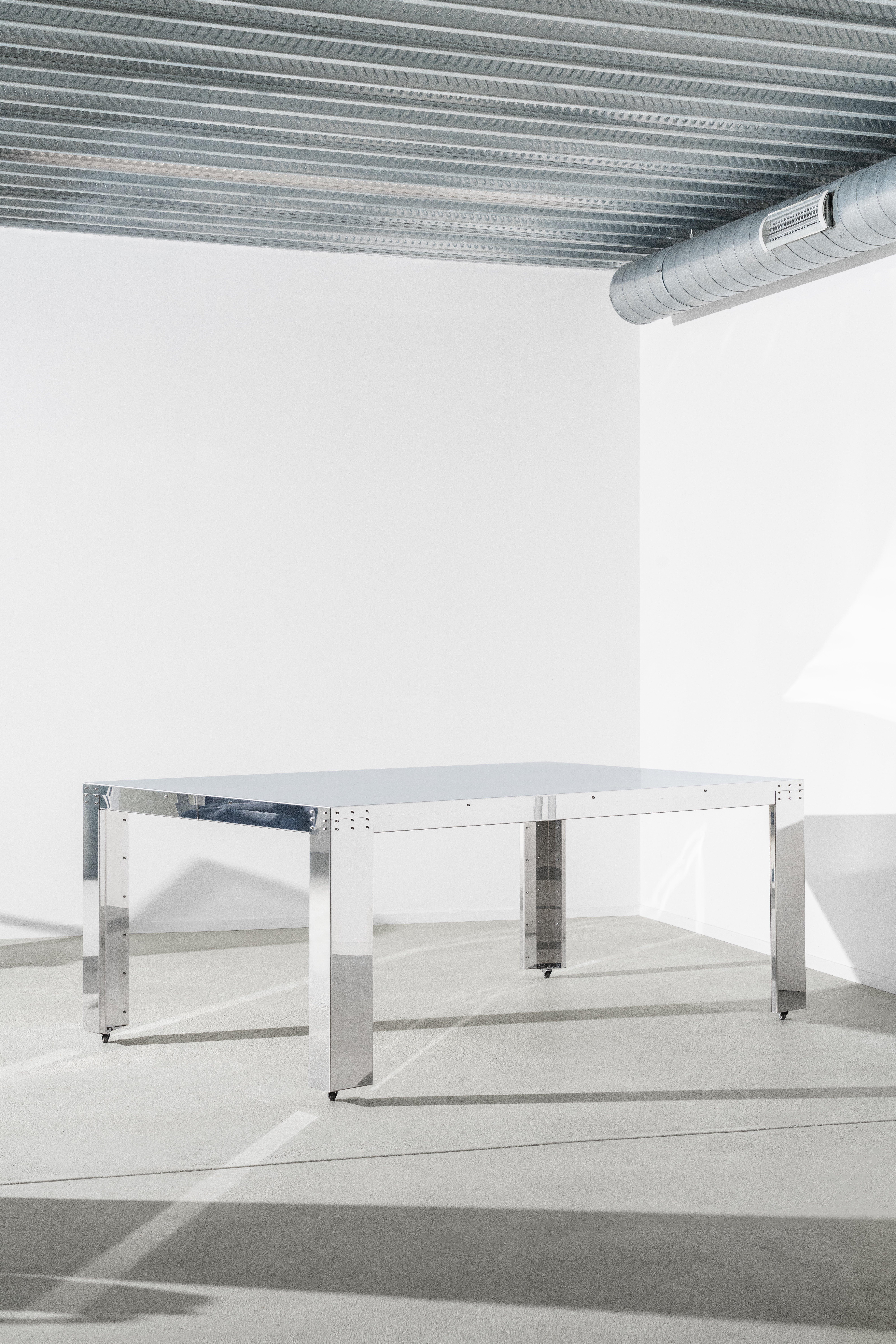 Minimalist NMBC dining and work stainless steel table For Sale
