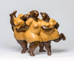 „“Jubilation““ von Nnamdi Okonkwo Bronzeskulptur von drei Frauen