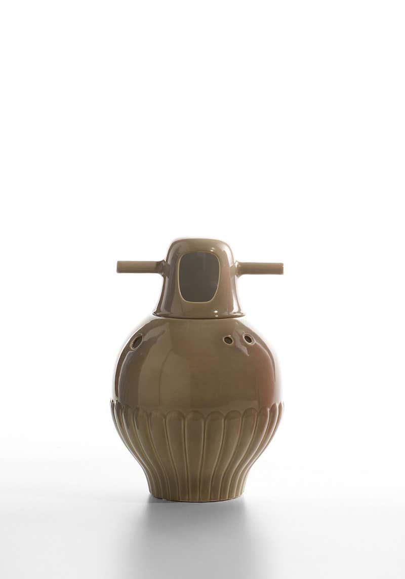 Nº 1 Zeitgenössische Vase aus glasierter Keramik Schwarz Showtime Kollektion im Angebot 2