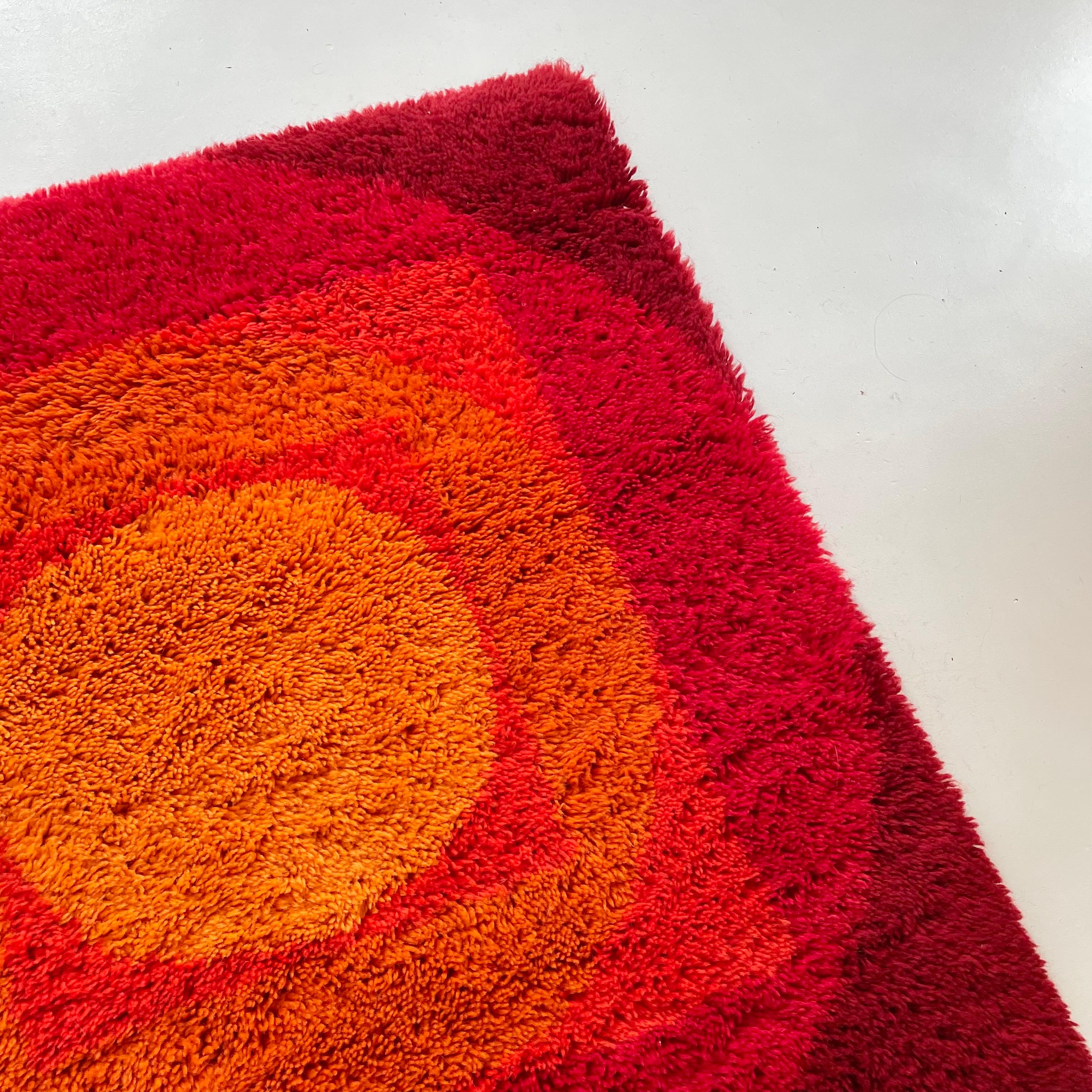 No 1 Varia Set 84x84cm Wall Rug by VERNER PANTON attrib for Vorwerk Germany 1970 For Sale 7