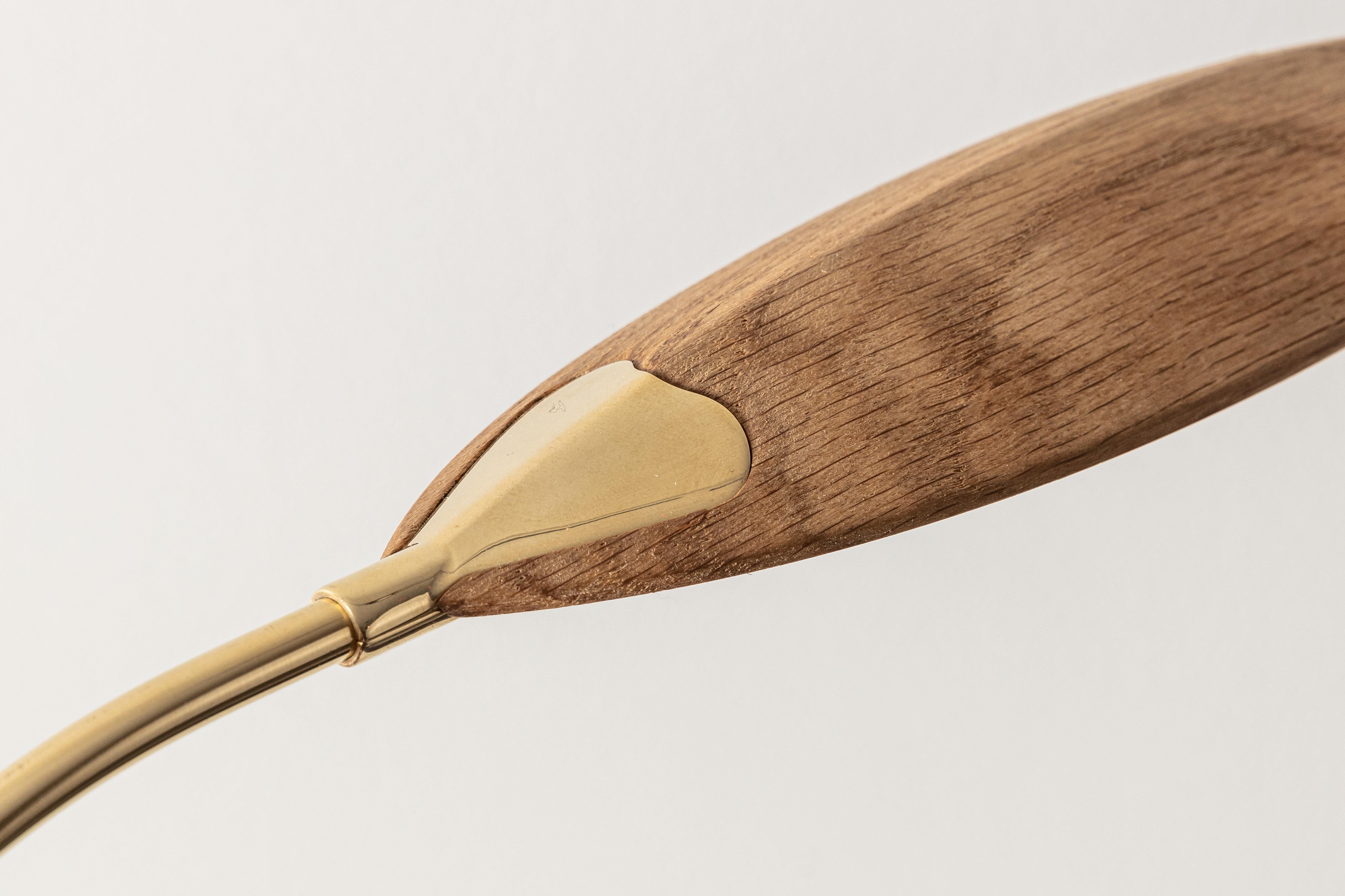 Postmoderne No. 2 Lampe à poser en bois d'orme par Mernøe en vente
