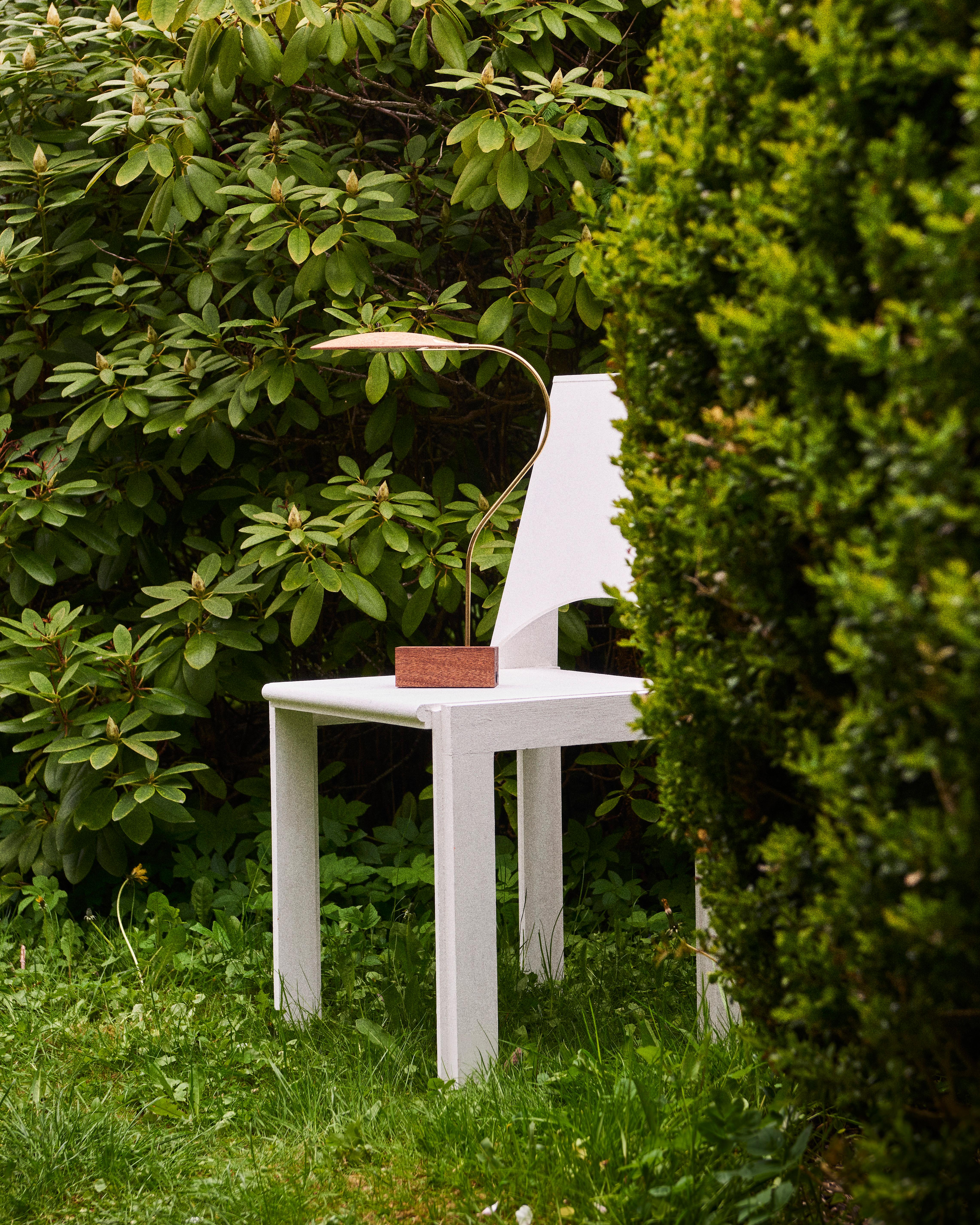 No. 2 Lampe à poser en bois d'orme par Mernøe en vente 1