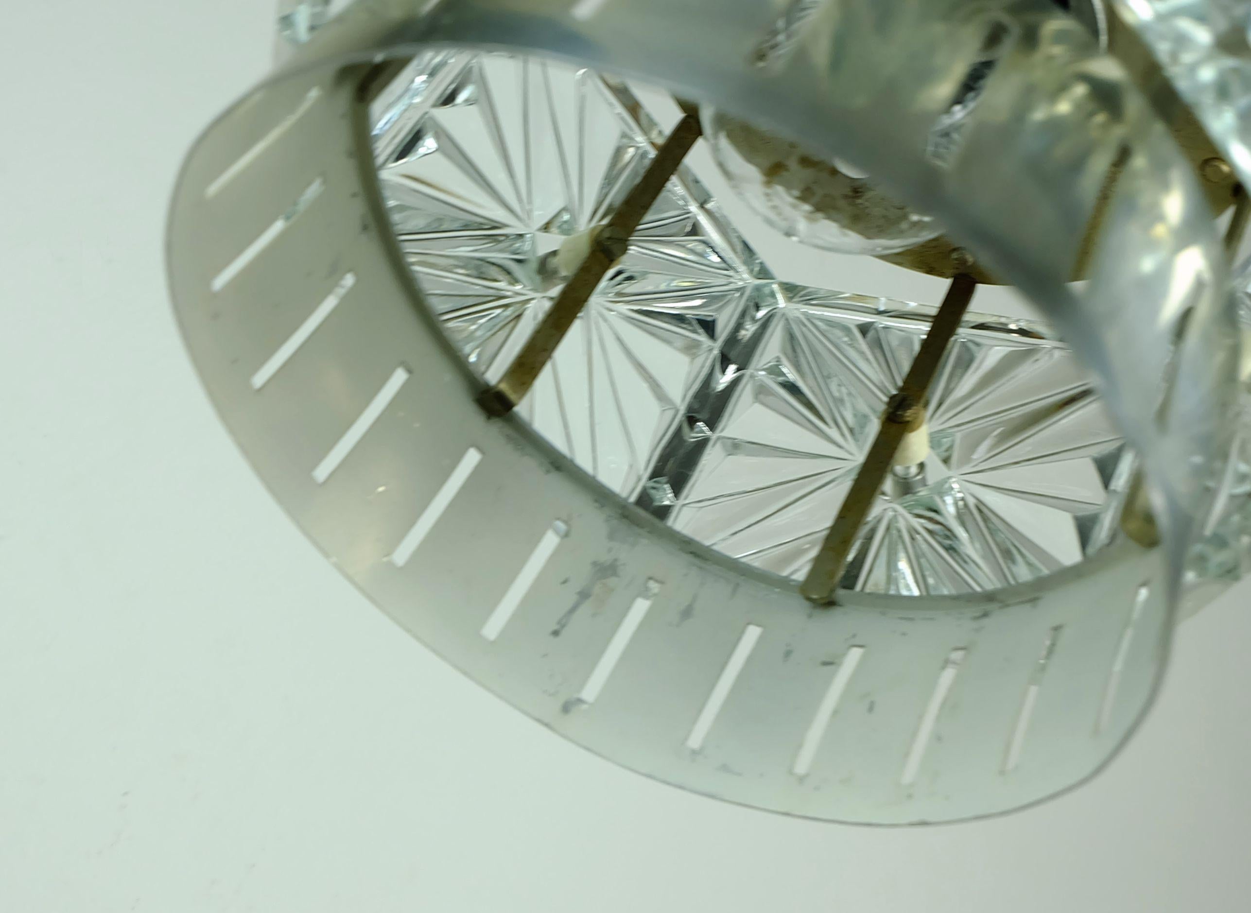 n° 2 de 2 : élégante lampe PENDANT LIGHT du milieu du siècle dernier en verre cristal et métal des années 1960 en vente 1