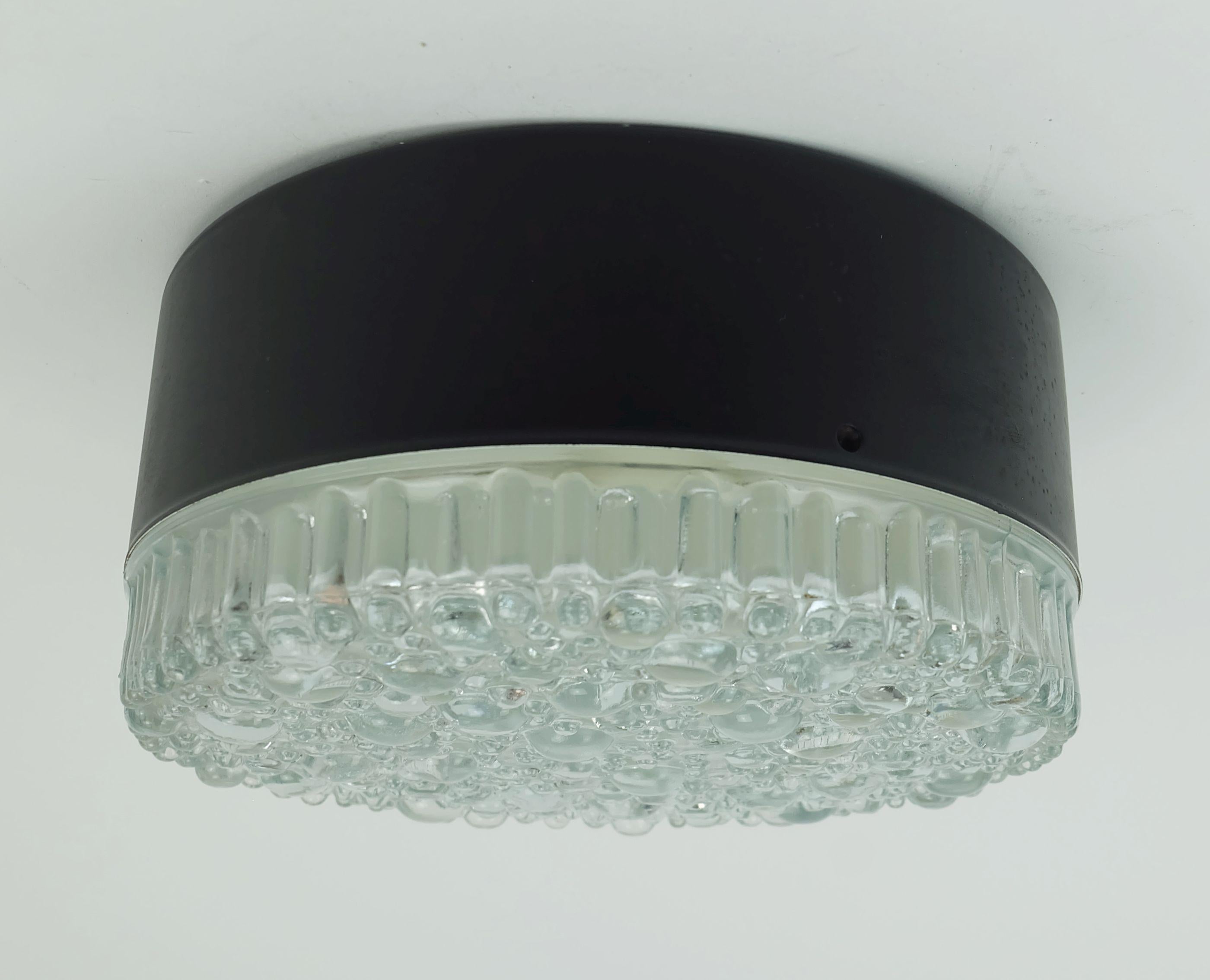 n° 2 de 2 - STAFF plafonnier ou applique modèle A 226 verre bulle 60s 70s 2 de 2 - STAFF plafonnier ou applique modèle A 226 verre bullé 60s 70s en vente 3