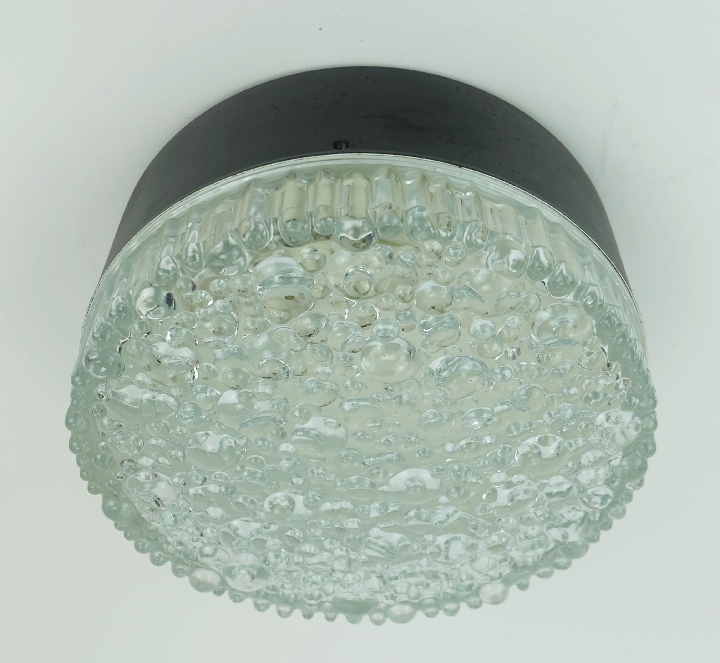 n° 2 de 2 - STAFF plafonnier ou applique modèle A 226 verre bulle 60s 70s 2 de 2 - STAFF plafonnier ou applique modèle A 226 verre bullé 60s 70s en vente 4