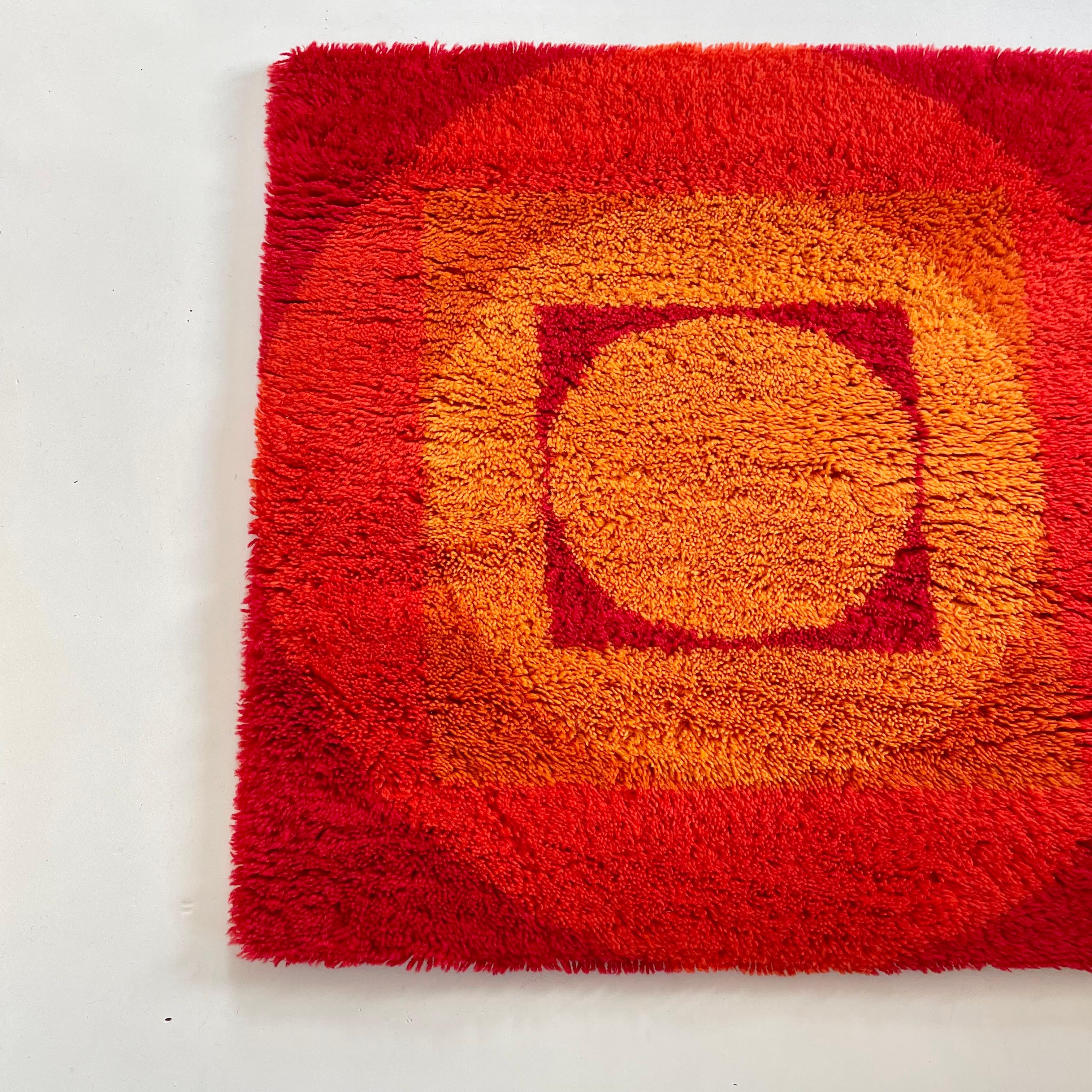 No 2 Varia Set 84x84cm Tapis mural par VERNER PANTON attrib pour Vorwerk Allemagne 1970 en vente 3