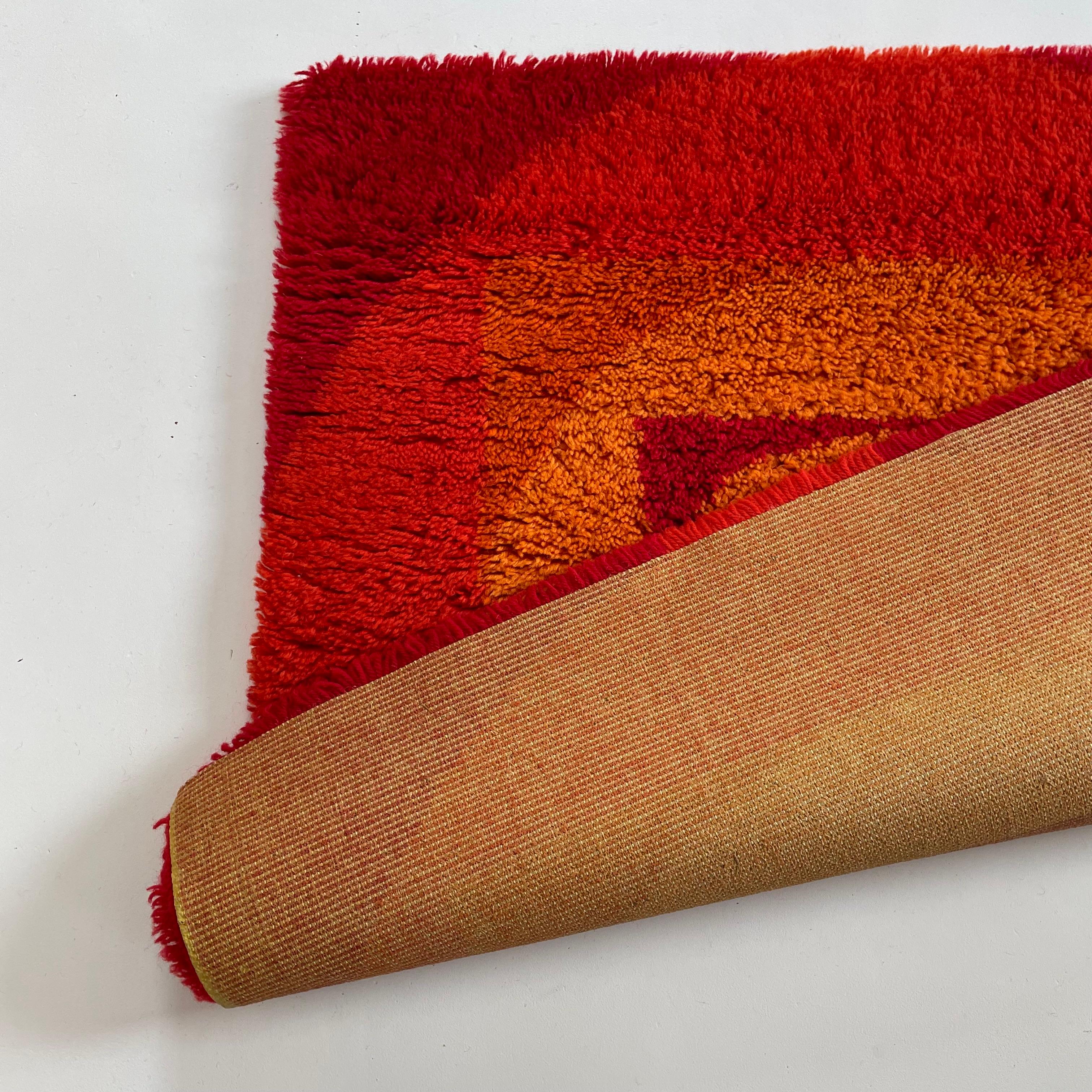 No 2 Varia Set 84x84cm Tapis mural par VERNER PANTON attrib pour Vorwerk Allemagne 1970 en vente 11