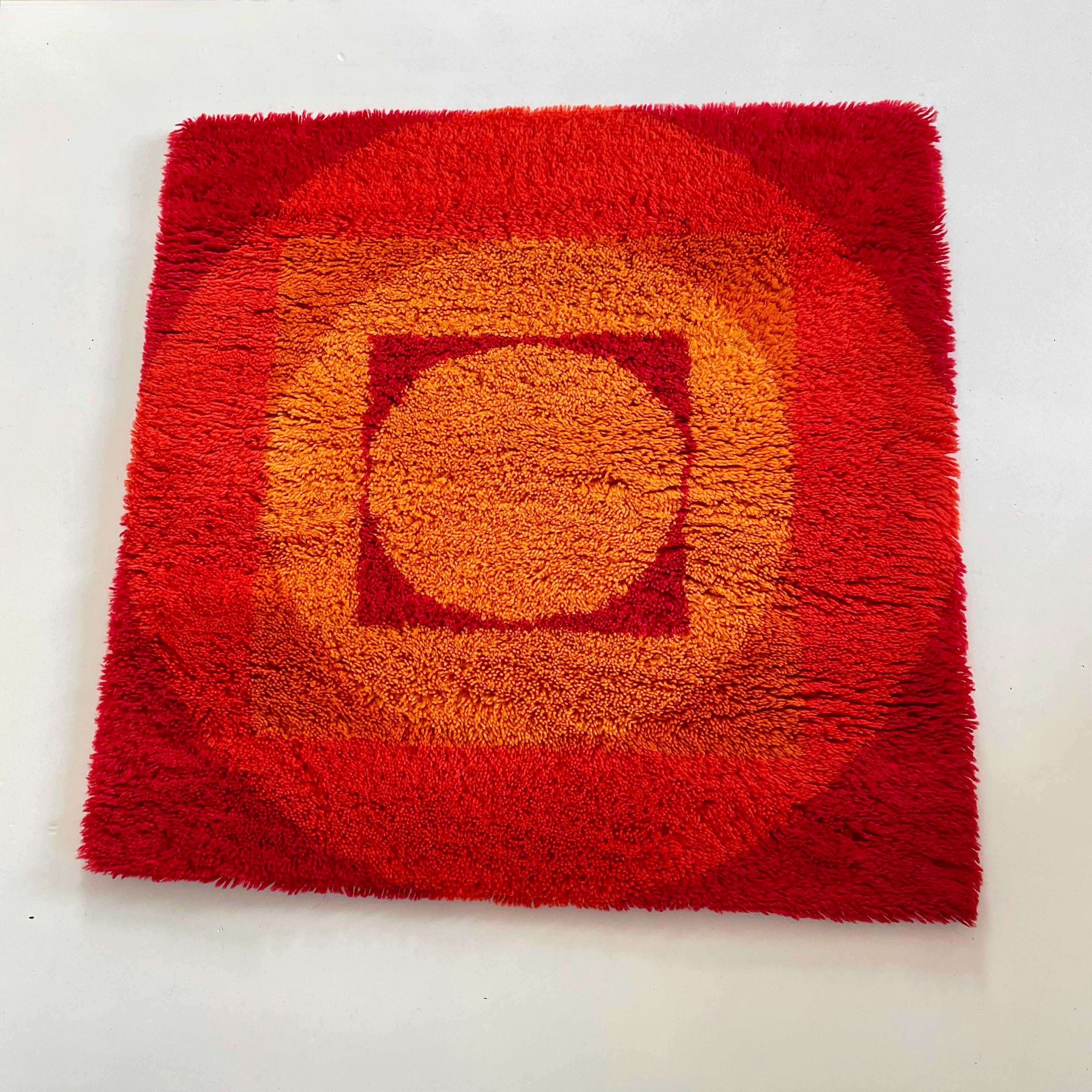 Laine No 2 Varia Set 84x84cm Tapis mural par VERNER PANTON attrib pour Vorwerk Allemagne 1970 en vente