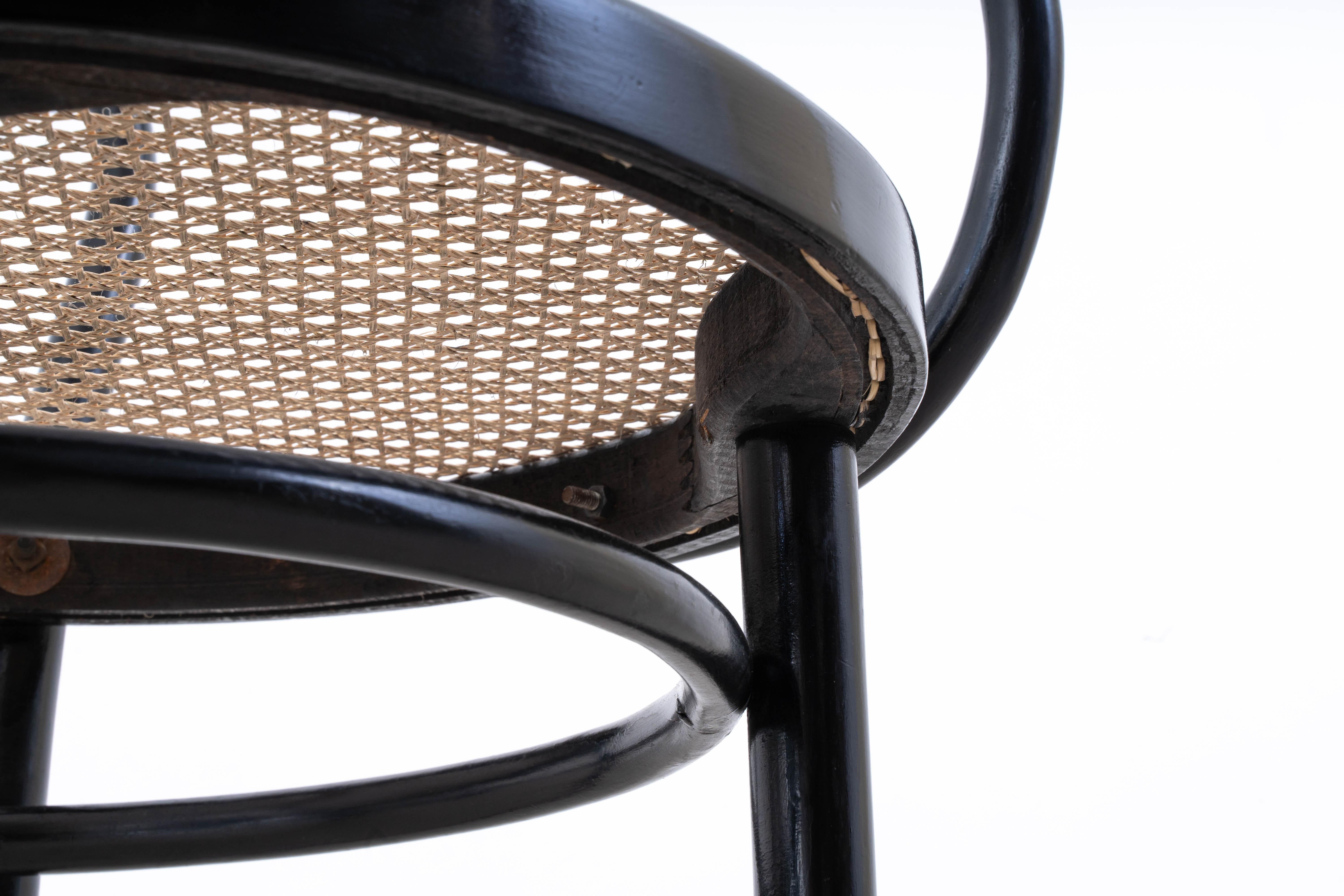 No. 209 Armchairs in Beech by Michael Thonet for Thonet, 1890s, Set of 4 2