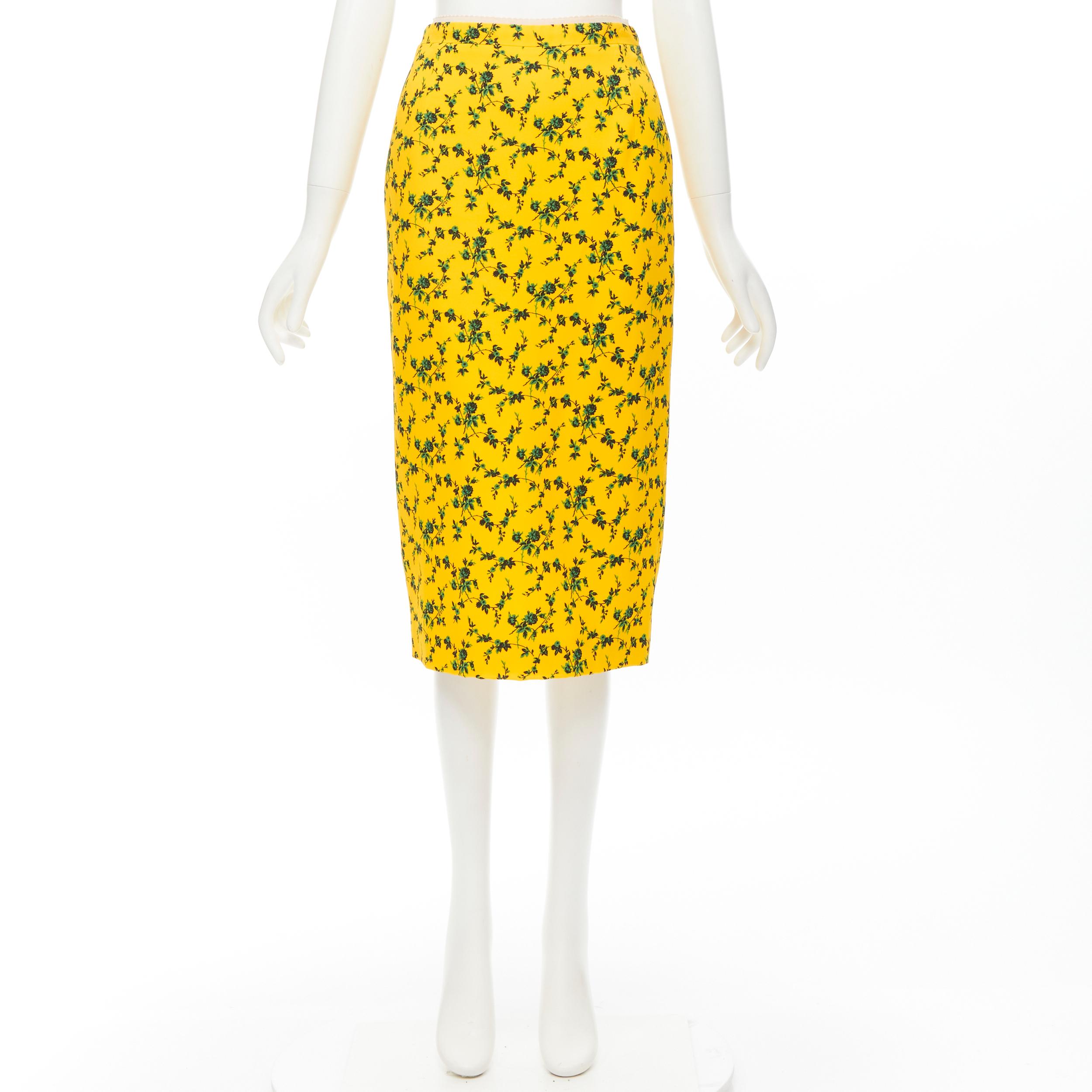NO 21 yellow green leaf print contrast pink band pencil skirt IT38 XS For Sale 1