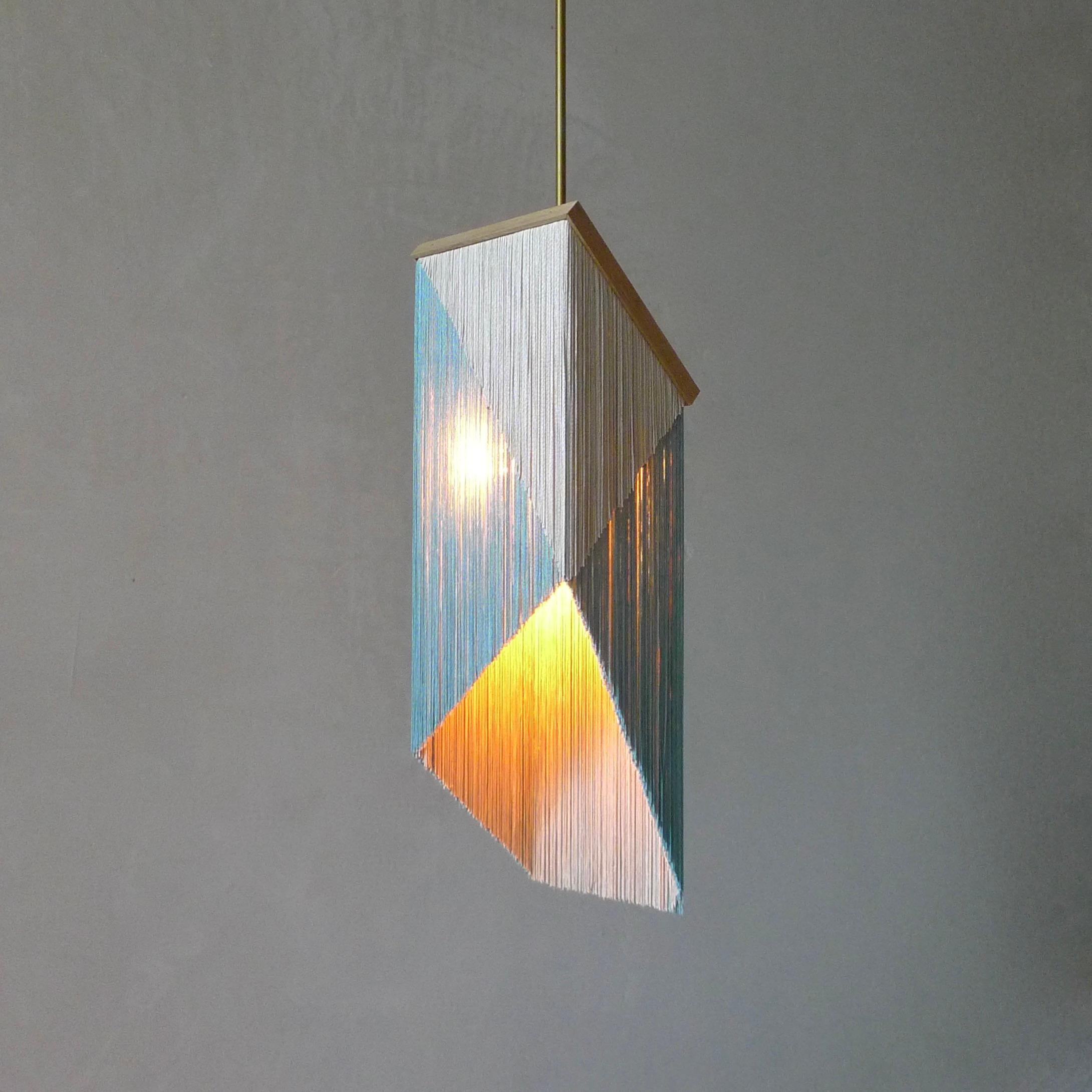 XXI secolo e contemporaneo Lampada a sospensione quadrata geometrica No.25 B Greene & Beige Multi di Sander Bottinga in vendita