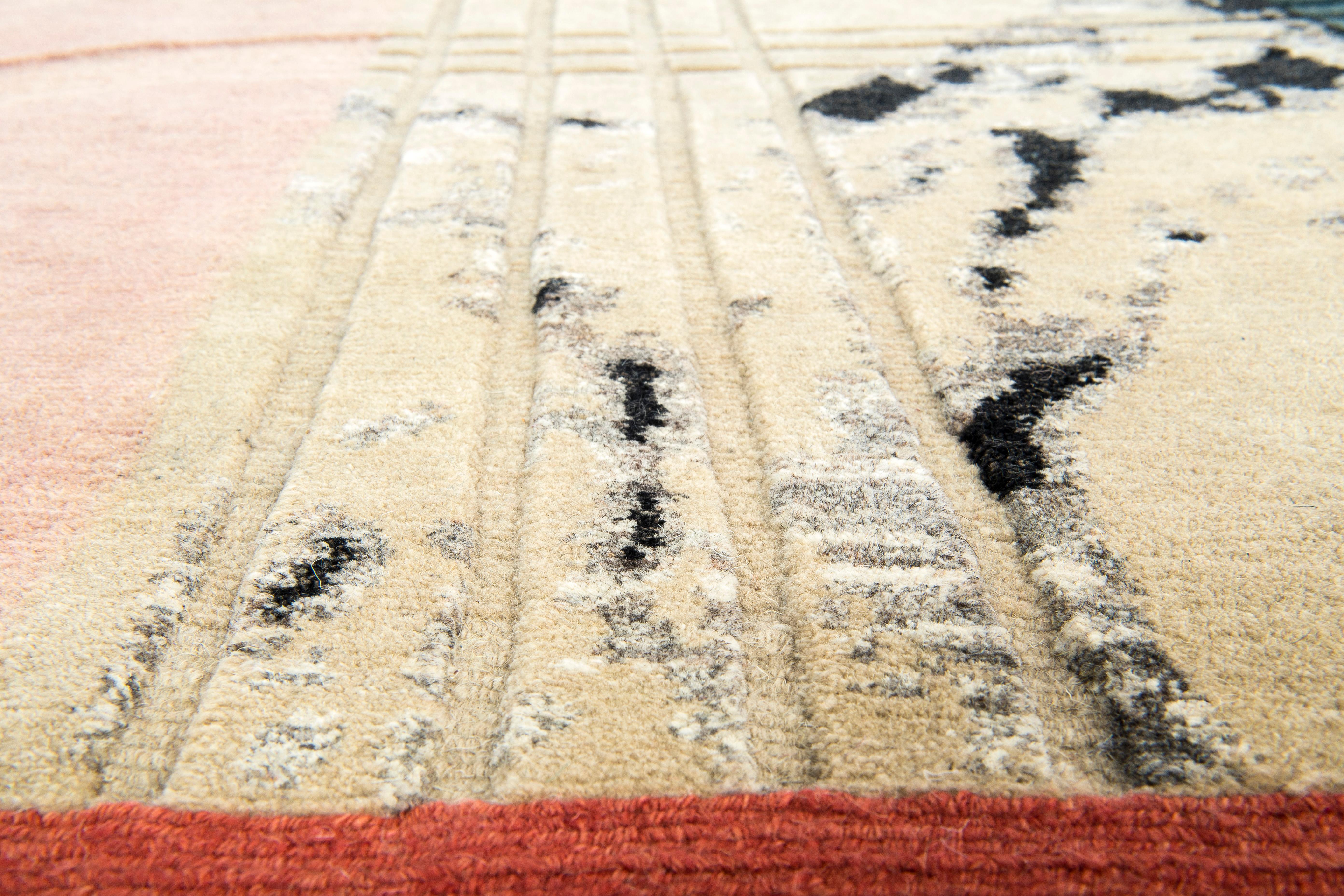 Nr. 256 Medley Handgeknüpfter Teppich von Lyk Carpet (Holz) im Angebot