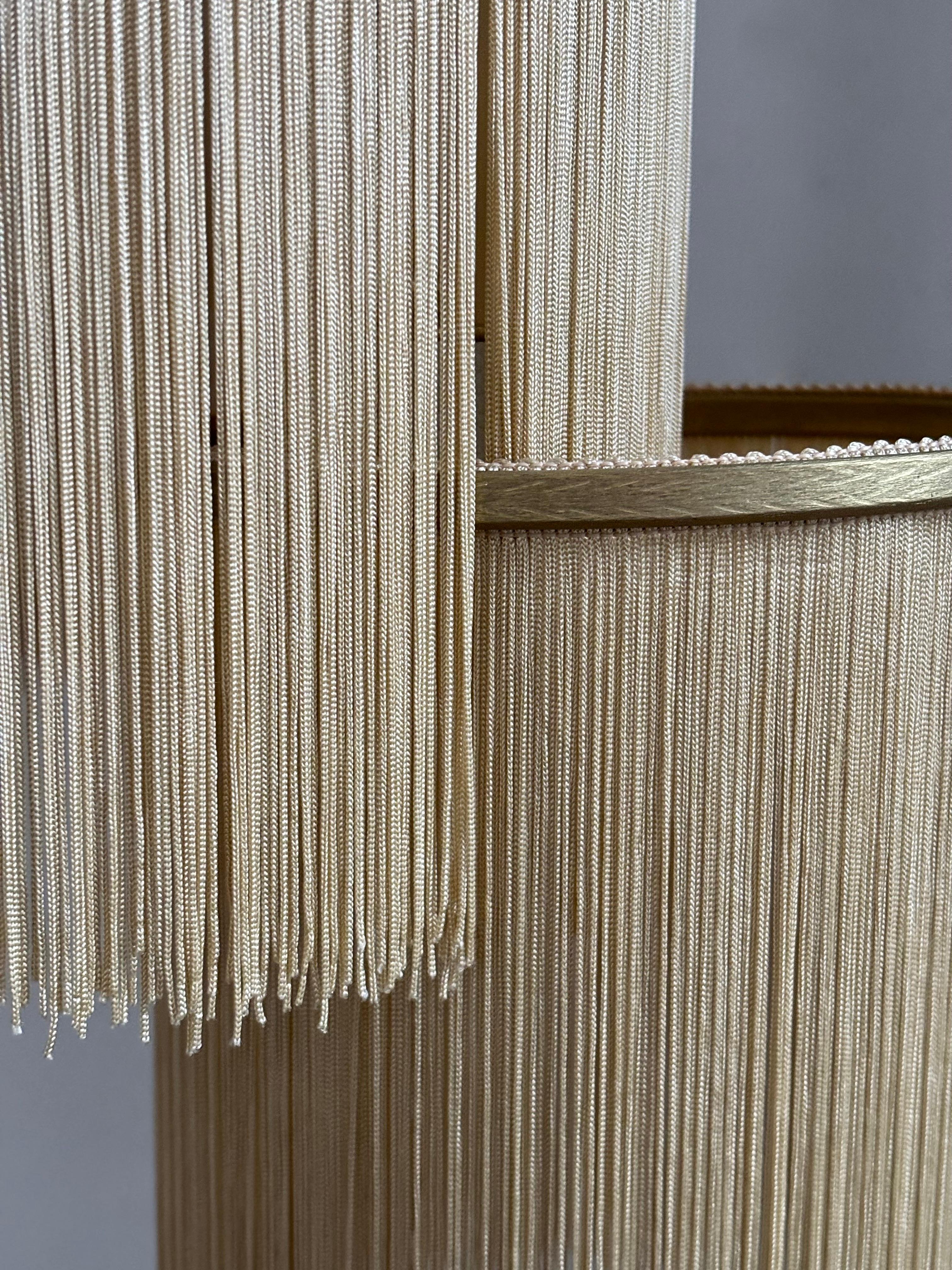Olandese N. 31 G Beige Uni Gold Color Lampada a sospensione d'arte contemporanea Sander Bottinga in vendita