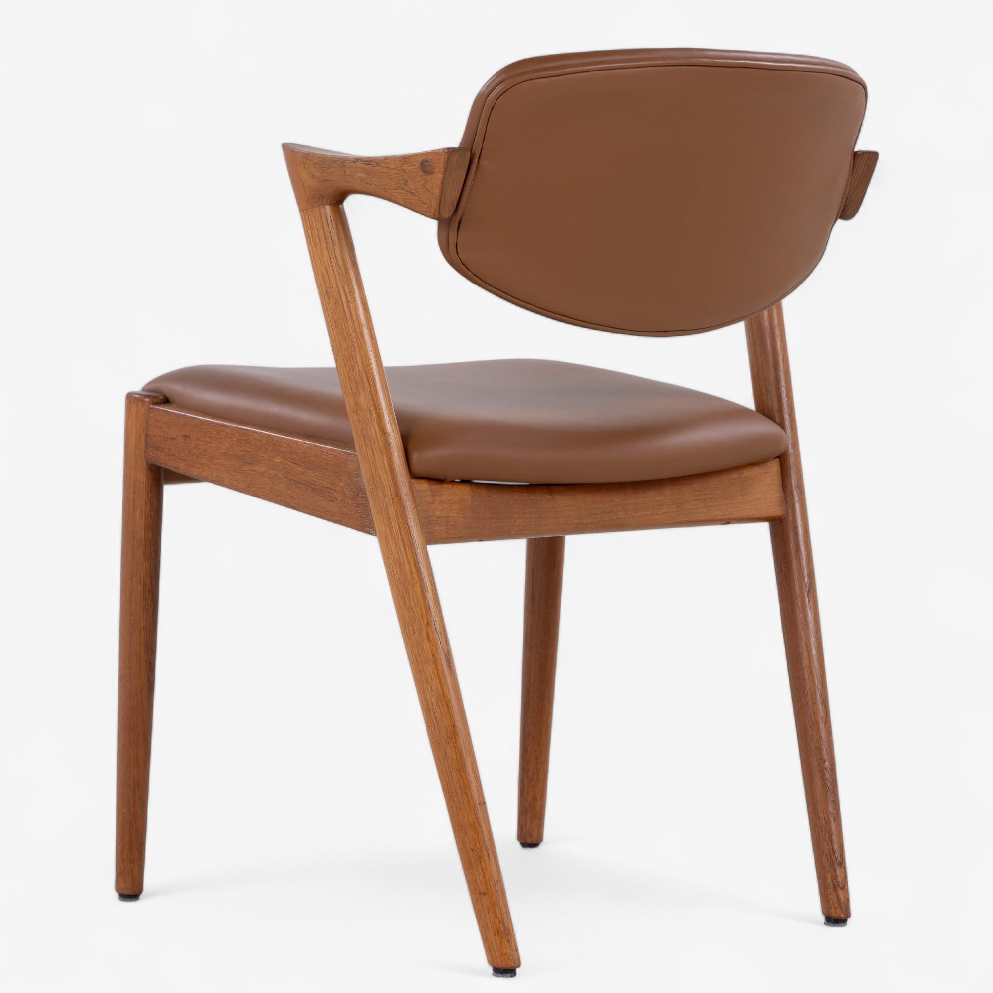 Danish NO 42 - Set of 6 dining chairs in teak by Niels O. Møller For Sale