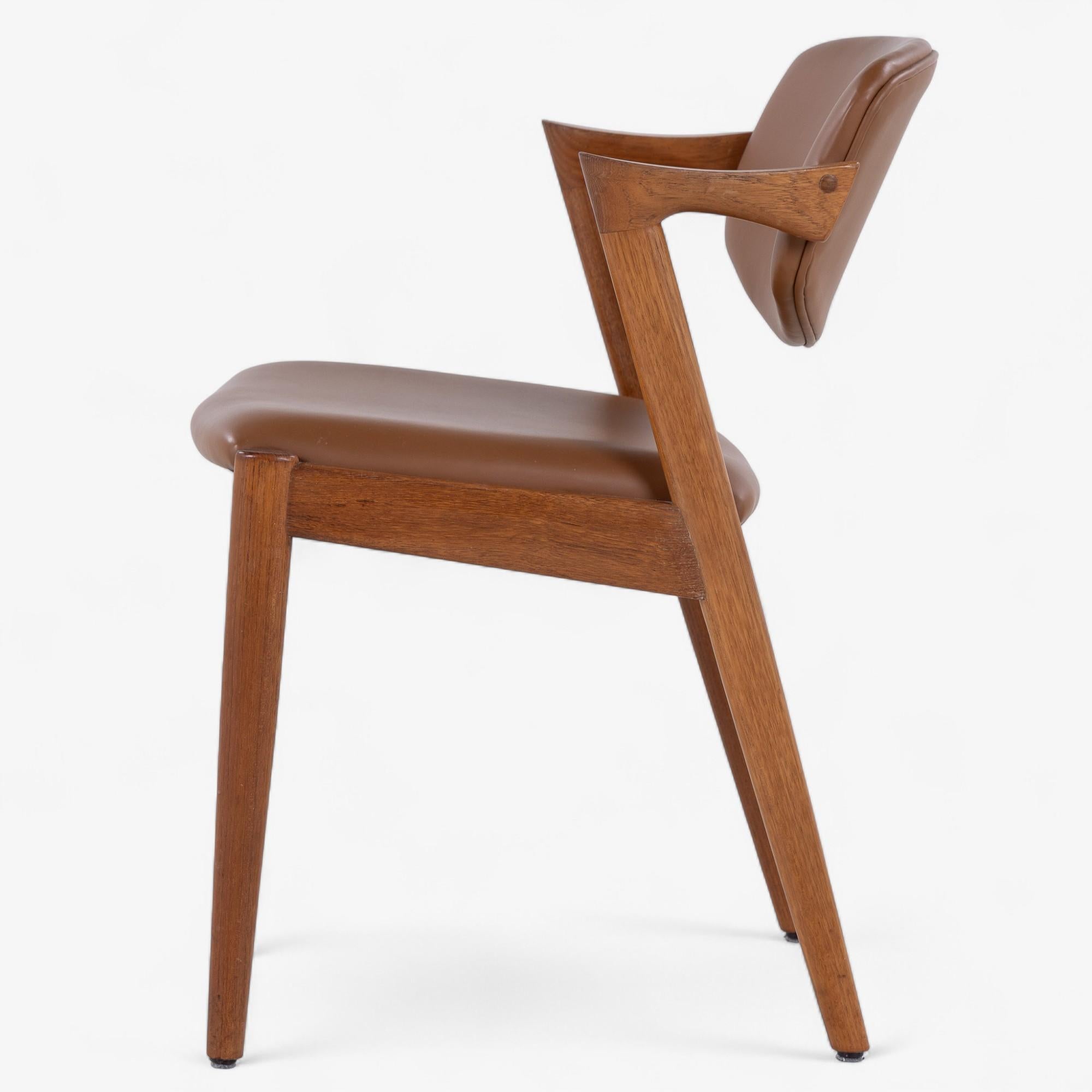 NO 42 - Set of 6 dining chairs in teak by Niels O. Møller For Sale 1