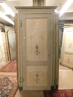 No. 5 painted interior doors complete with frame, Italy